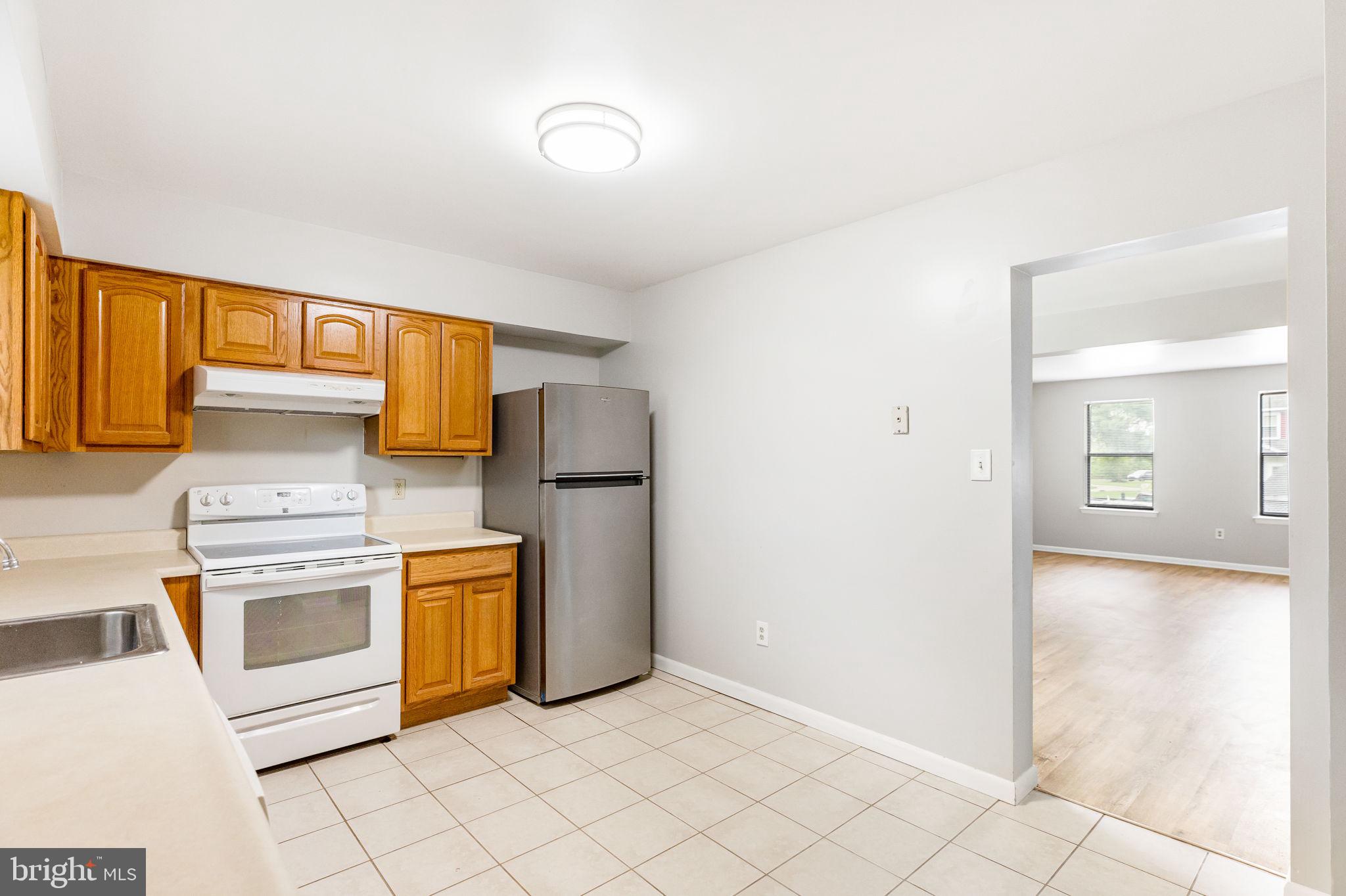 SEVEN SPRINGS - Residential Lease