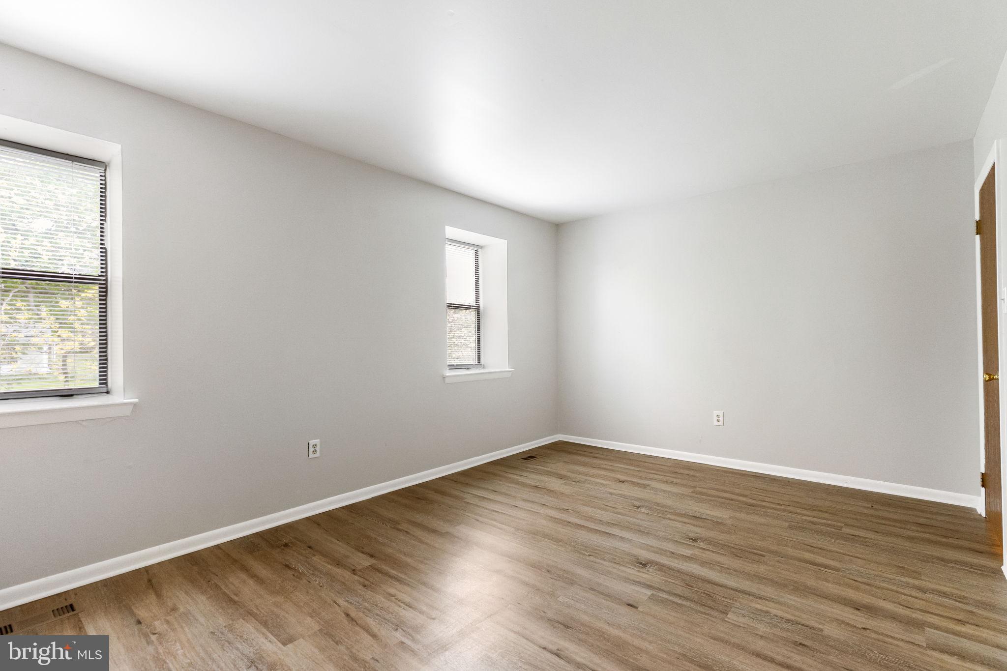 SEVEN SPRINGS - Residential Lease