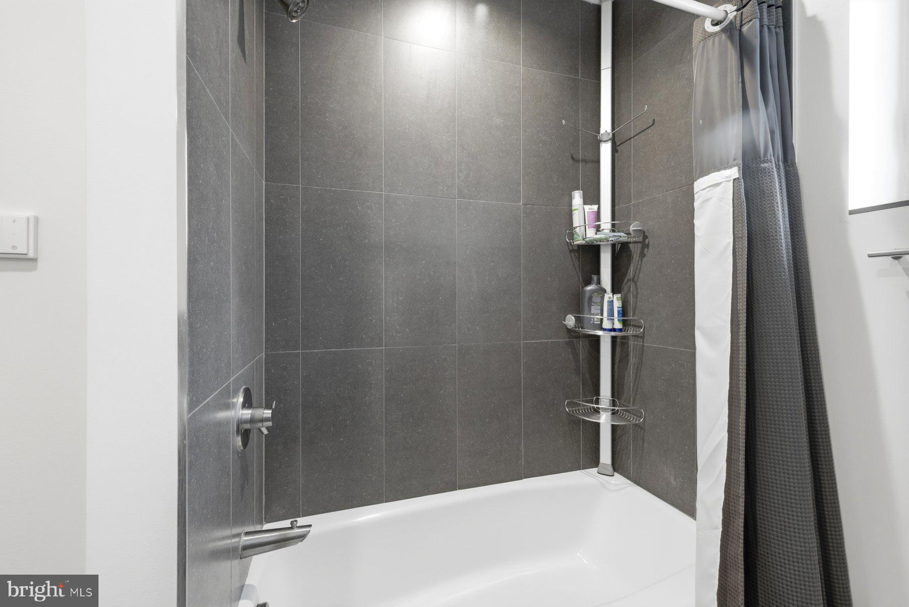 CLARKSVILLE HUNT - Residential