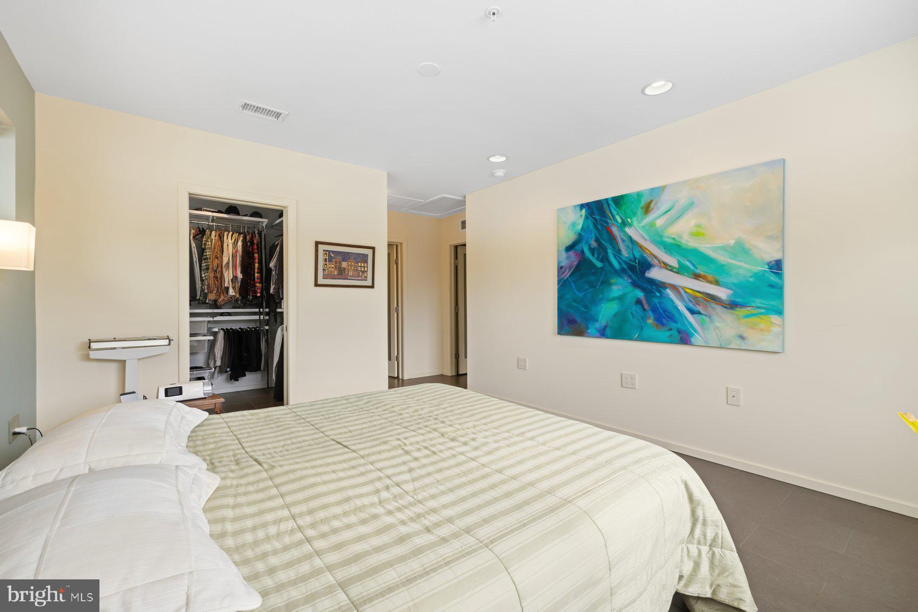 CLARKSVILLE HUNT - Residential