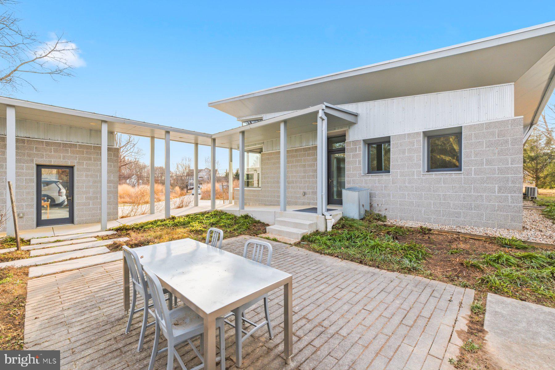 CLARKSVILLE HUNT - Residential