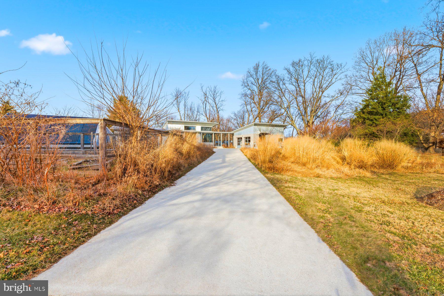 CLARKSVILLE HUNT - Residential