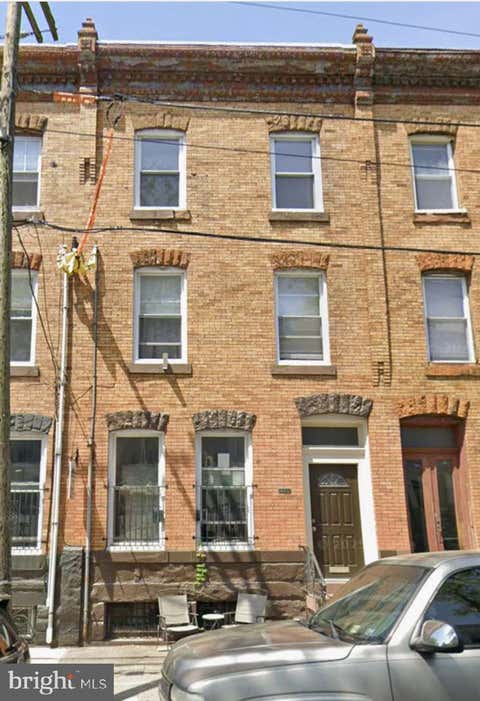 Townhouse For Rent - 850 N 22nd Street #1<br/> PHILADELPHIA, PA 19130