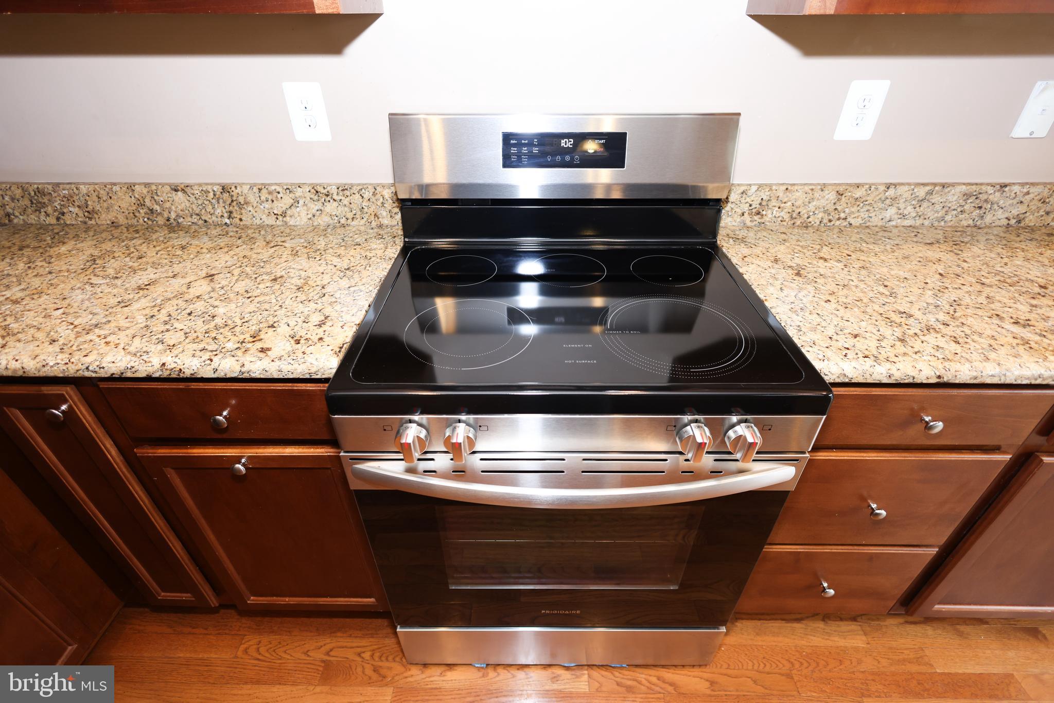 GLENEAGLES - Residential