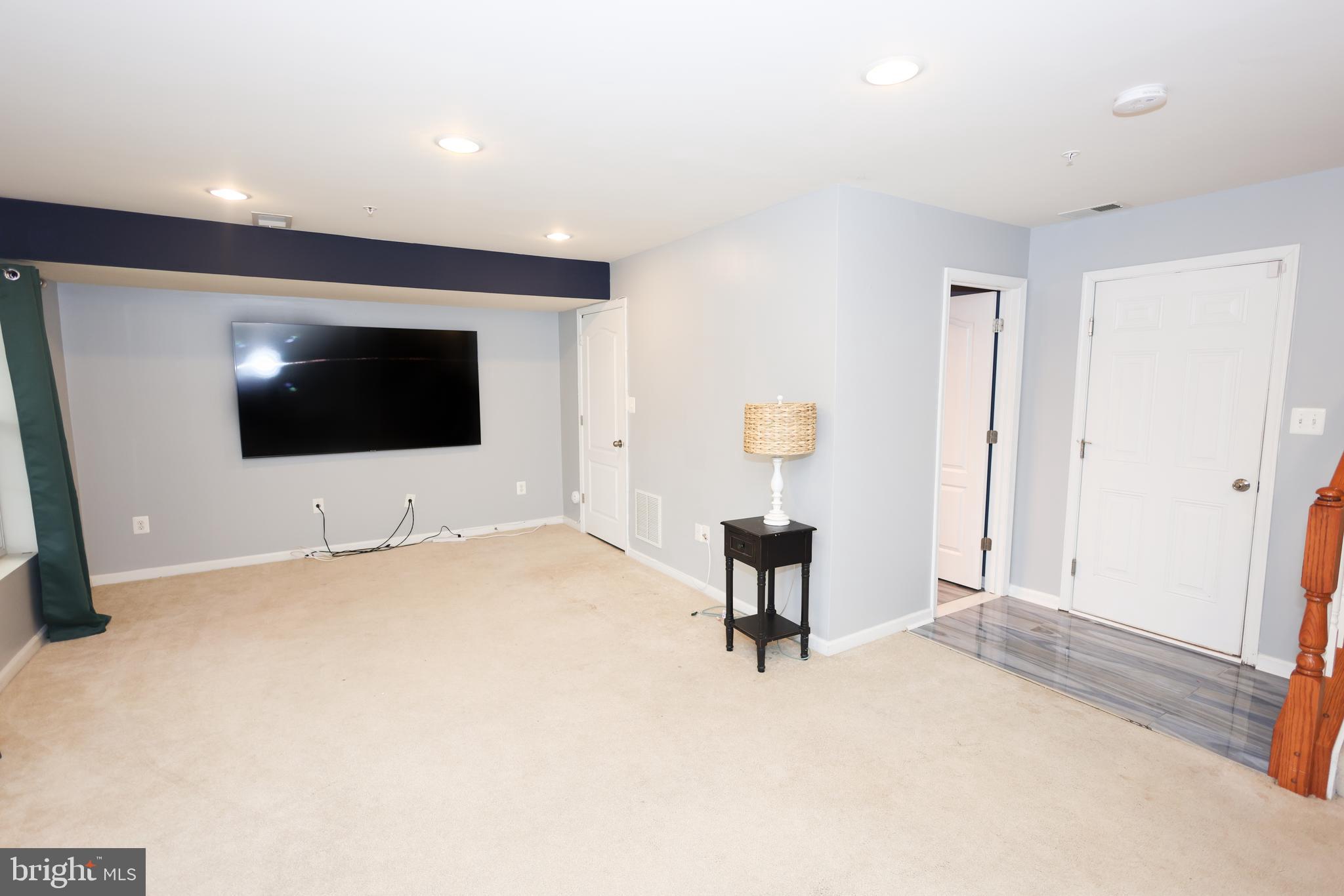 GLENEAGLES - Residential