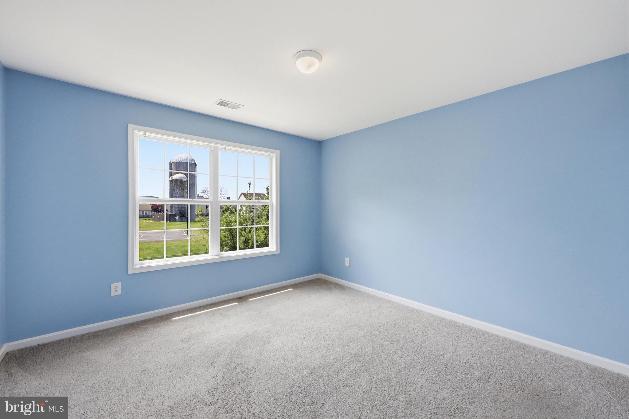 SUMMER HILL - Residential
