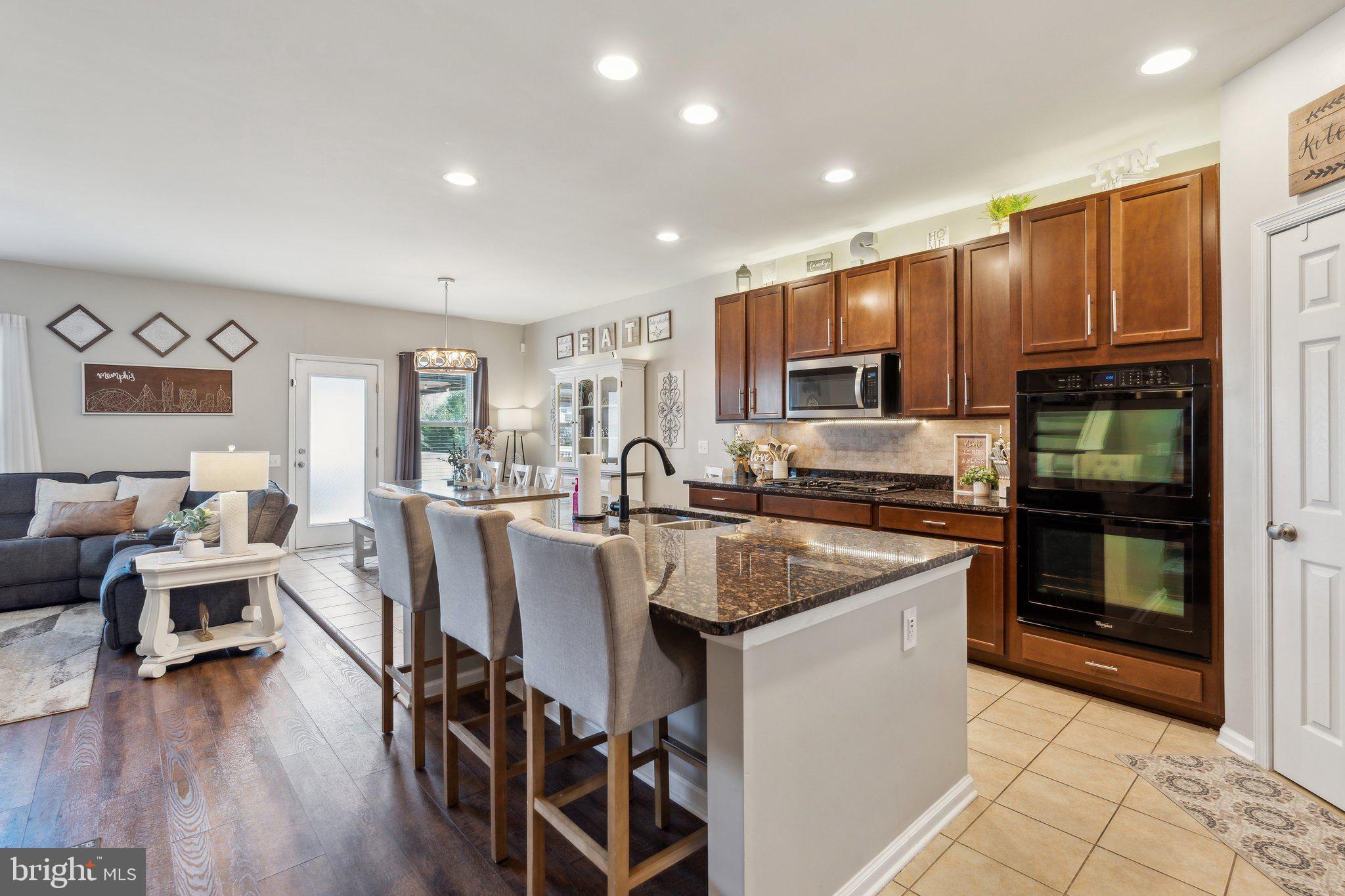 STAFFORD LAKES VILLAGE - Residential