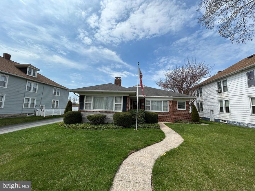 Welcome to 634 S Main St in Red Lion - a three bedroom, one and a half bathroom home! This detached rancher offers first level living to its new owner. Situated on a corner lot, the home offers off street parking in the back of the property with a driveway and detached garage providing two off street parking spaces. Enjoy the seasons in the sunroom located at the back of the home just off of the washroom and kitchen. The unfinished basement offers potential to add more living space to this spacious rancher well located in Red Lion Boro. Call today to schedule a showing!