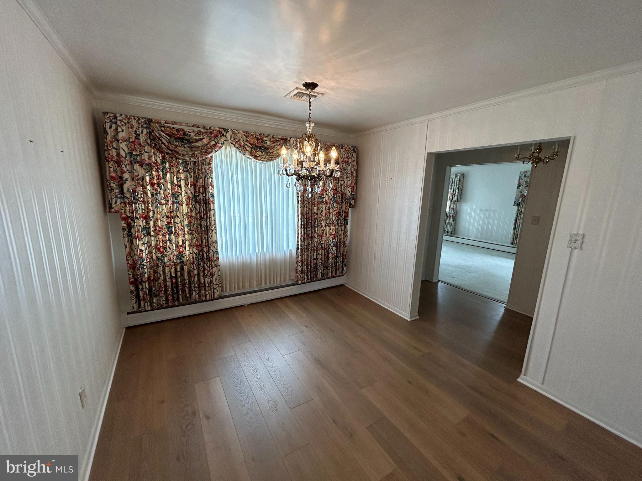 RED LION - Residential