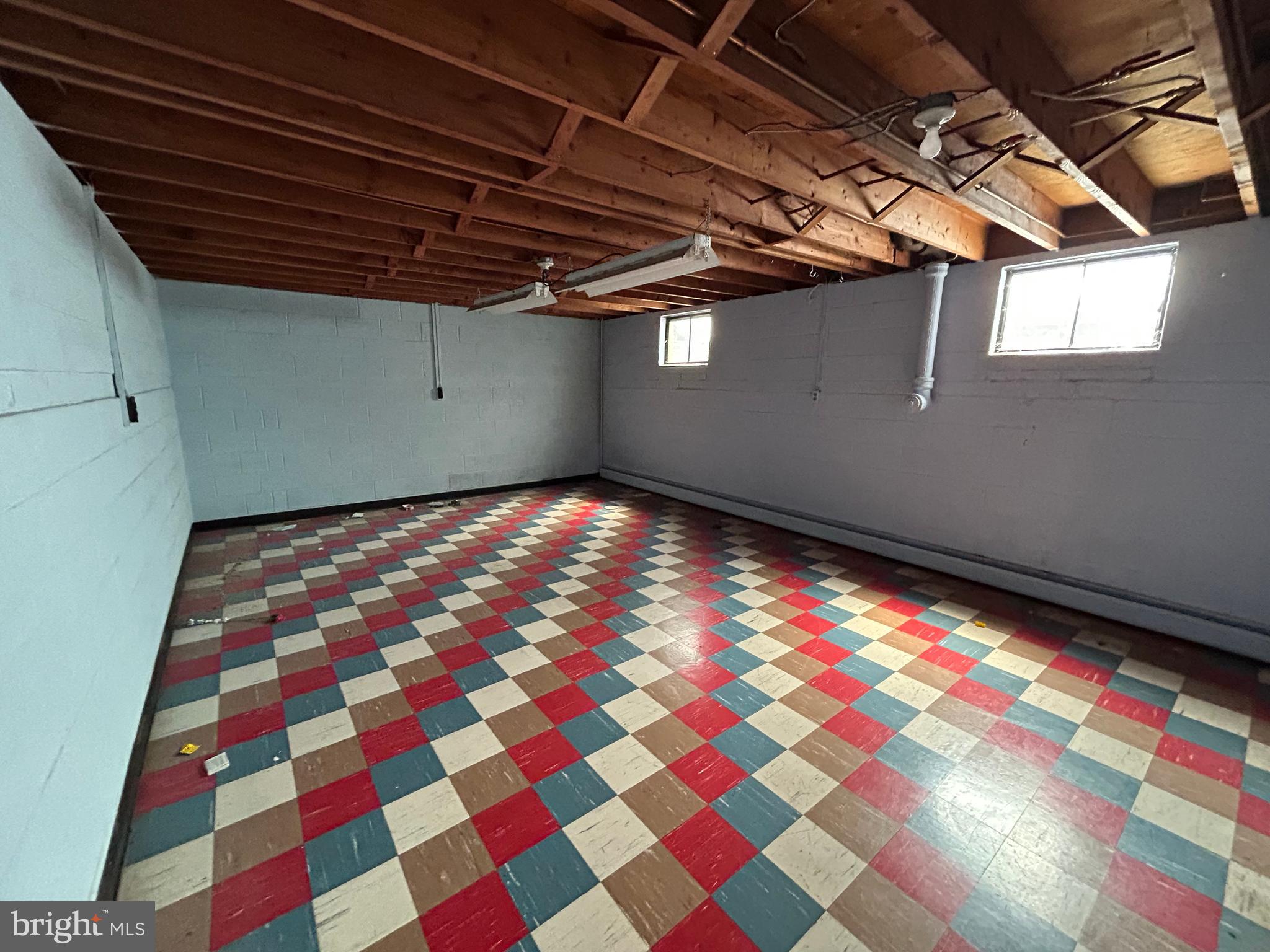 RED LION - Residential