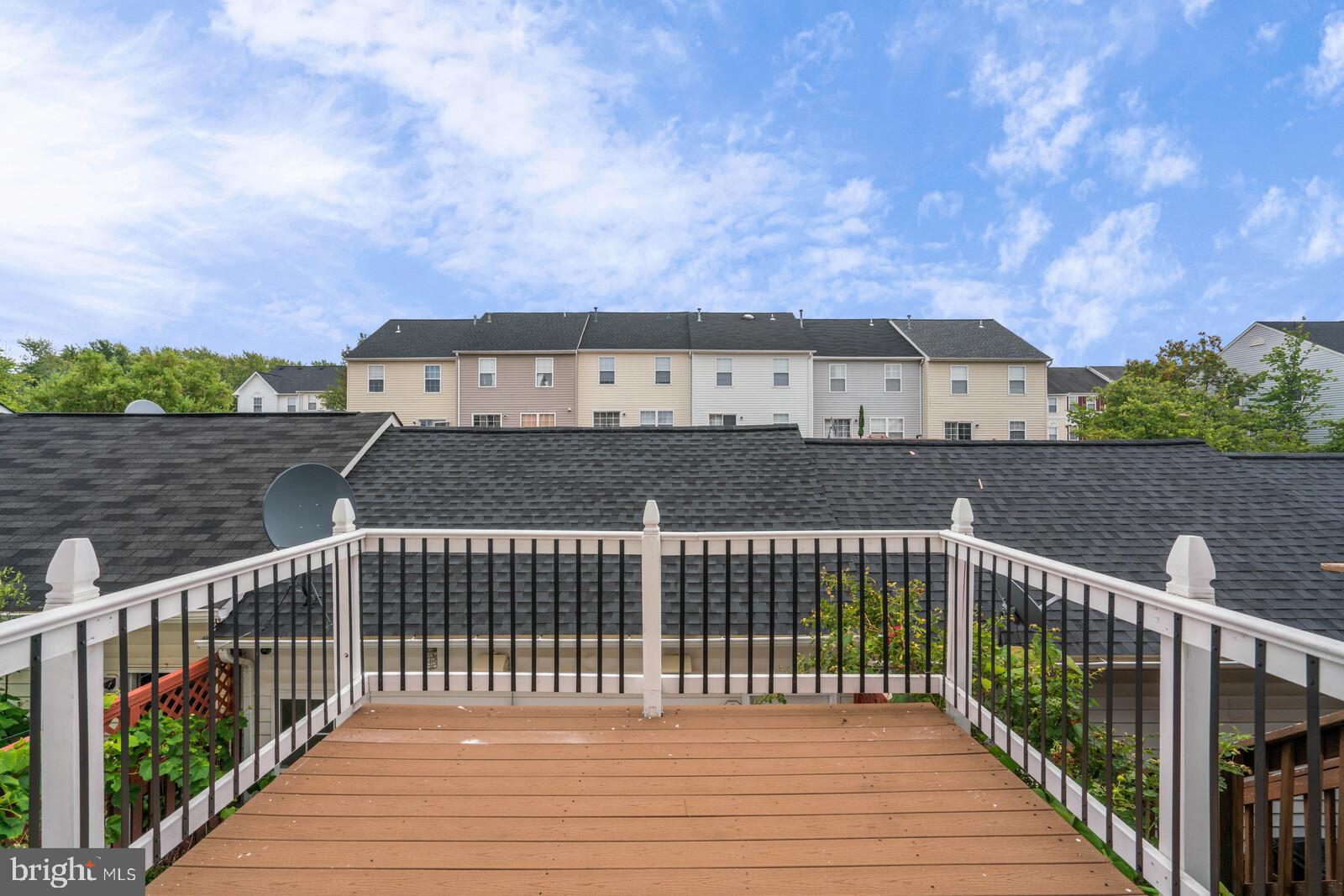 GROVEWOOD - Residential