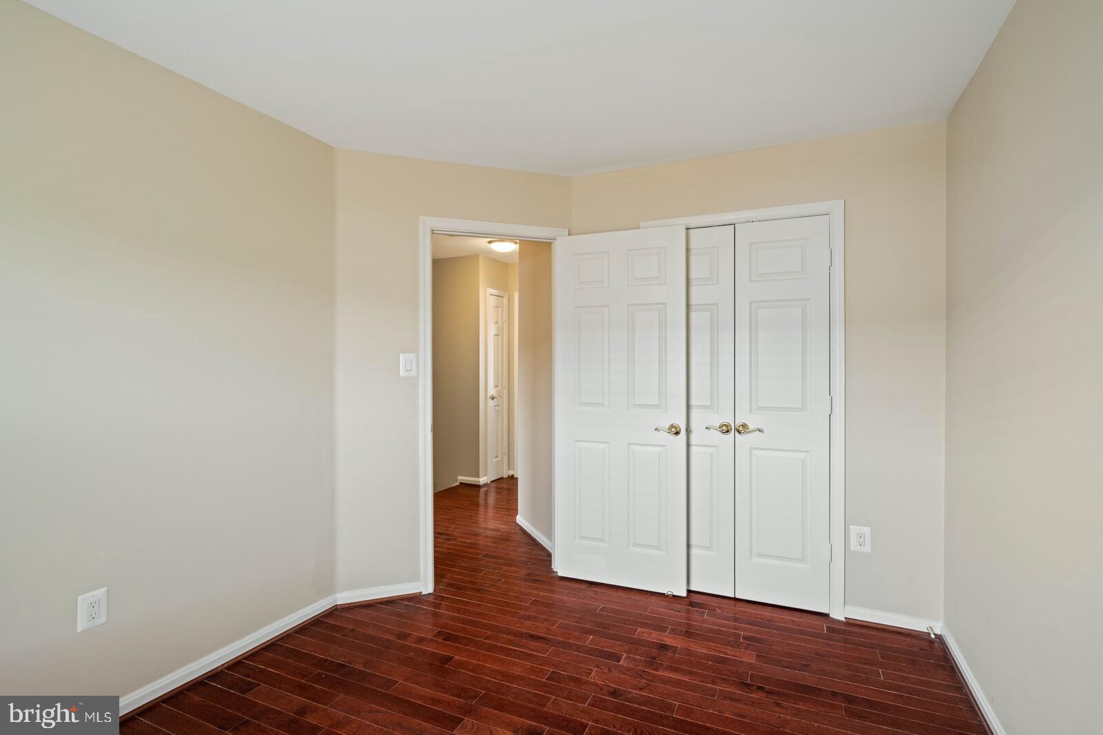 GROVEWOOD - Residential