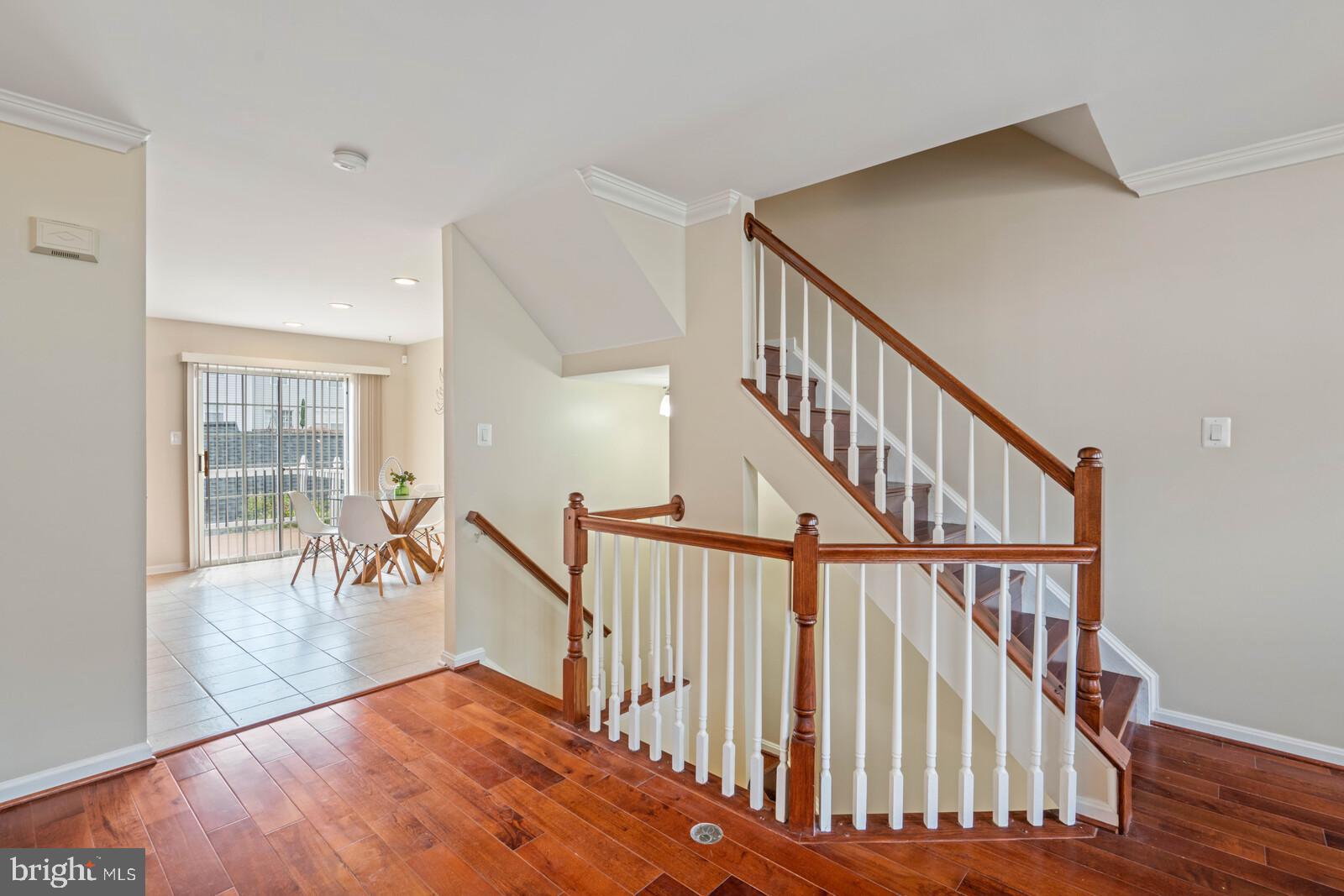 GROVEWOOD - Residential