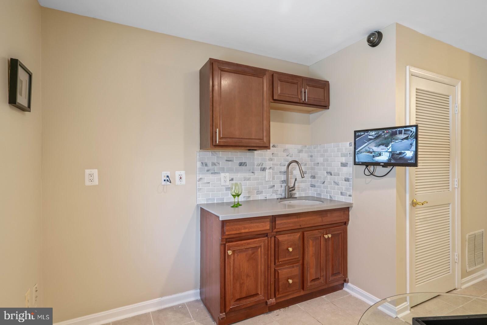 GROVEWOOD - Residential