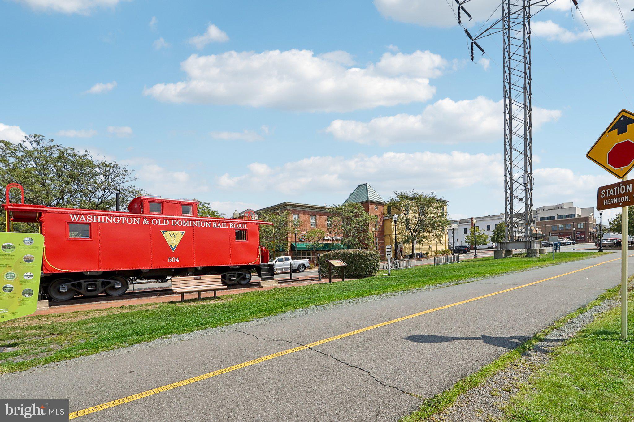 FONTAINE AT PRESIDENTS - Residential