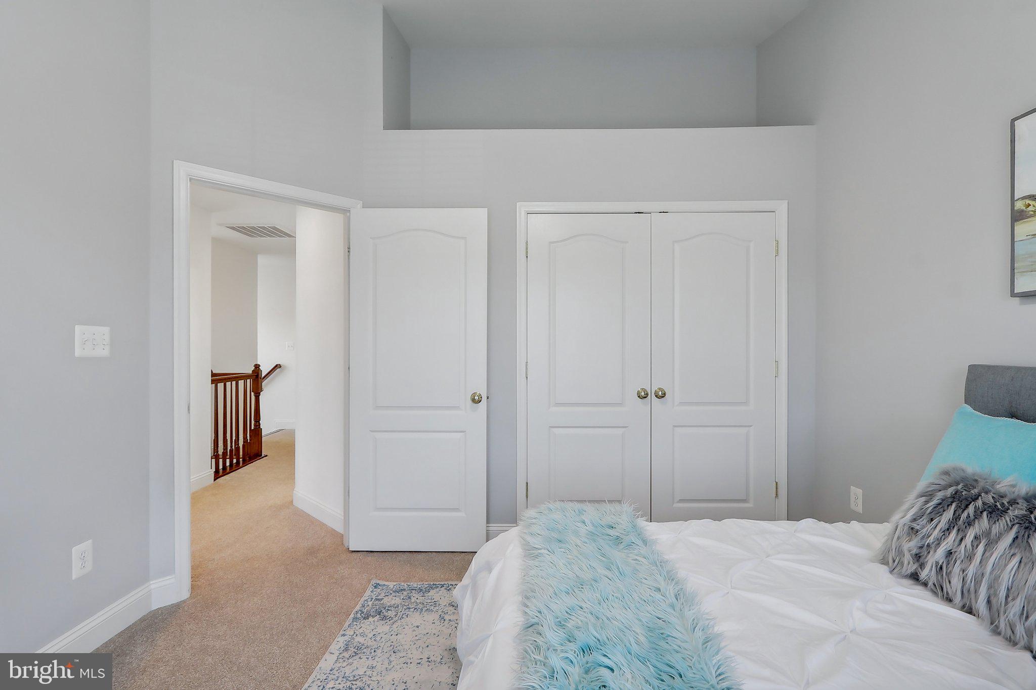 FONTAINE AT PRESIDENTS - Residential