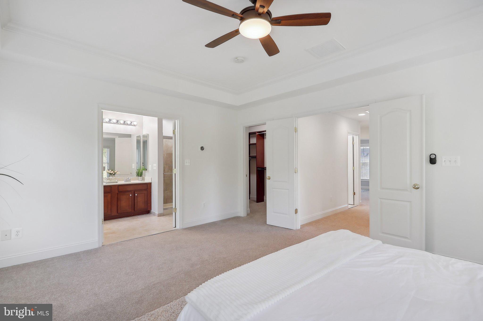 FONTAINE AT PRESIDENTS - Residential