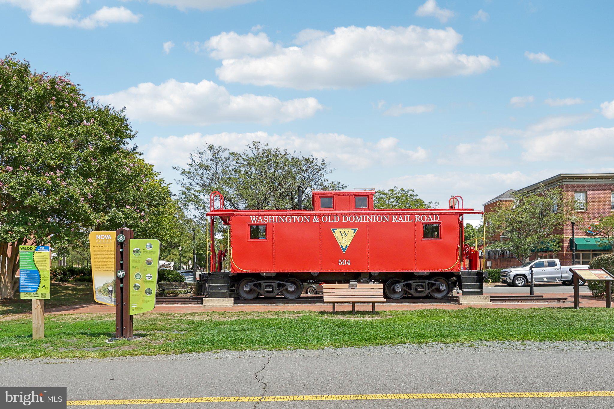 FONTAINE AT PRESIDENTS - Residential