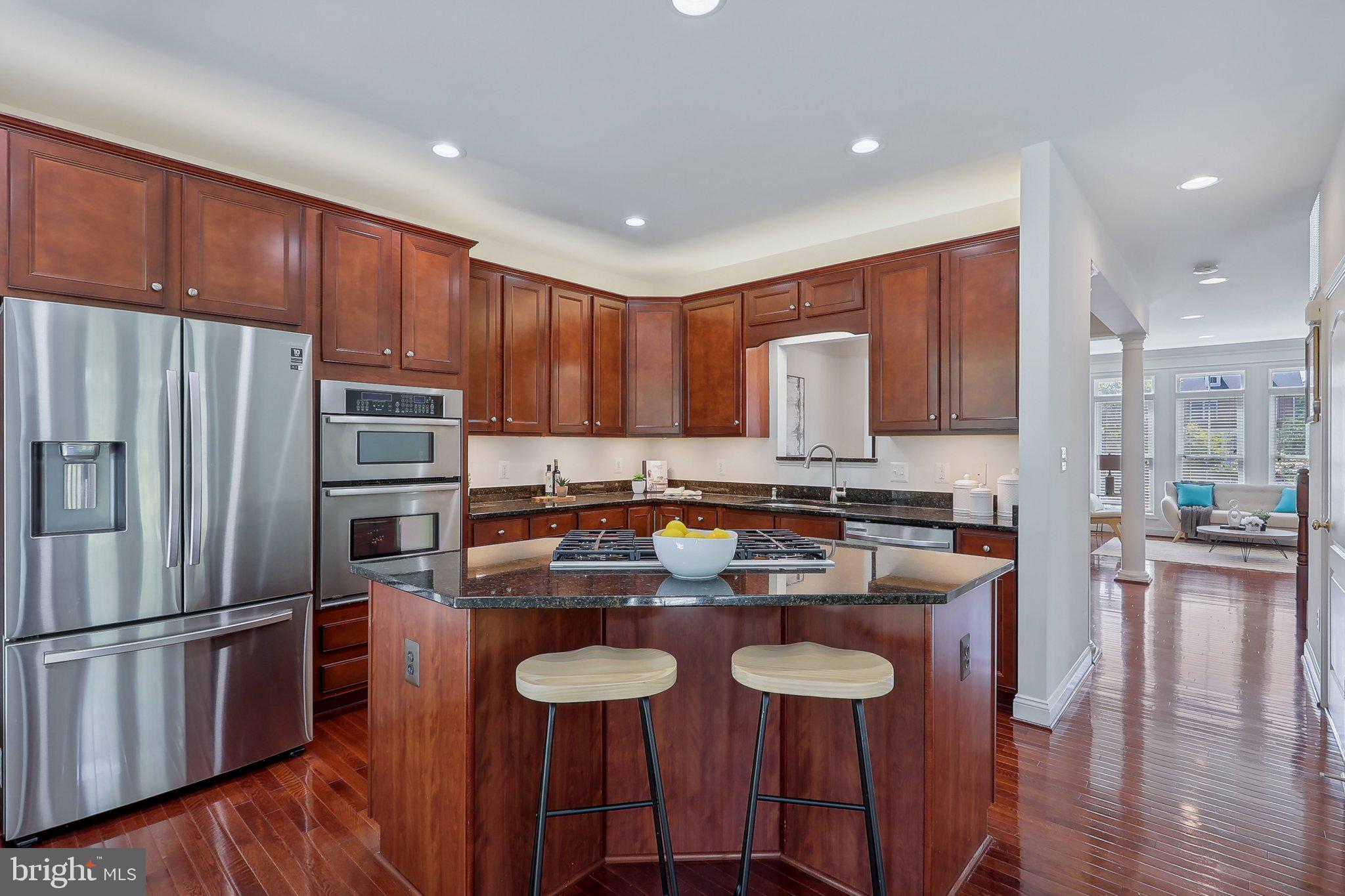 FONTAINE AT PRESIDENTS - Residential