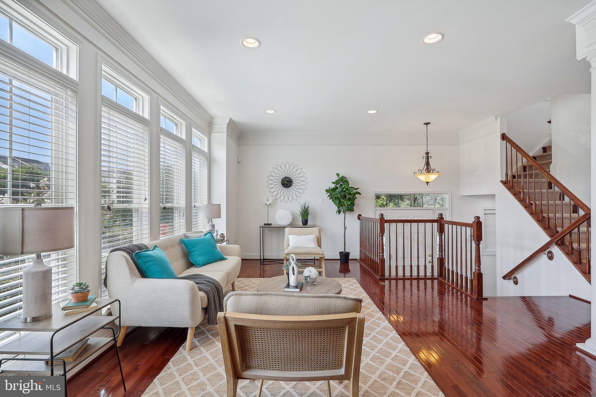 FONTAINE AT PRESIDENTS - Residential