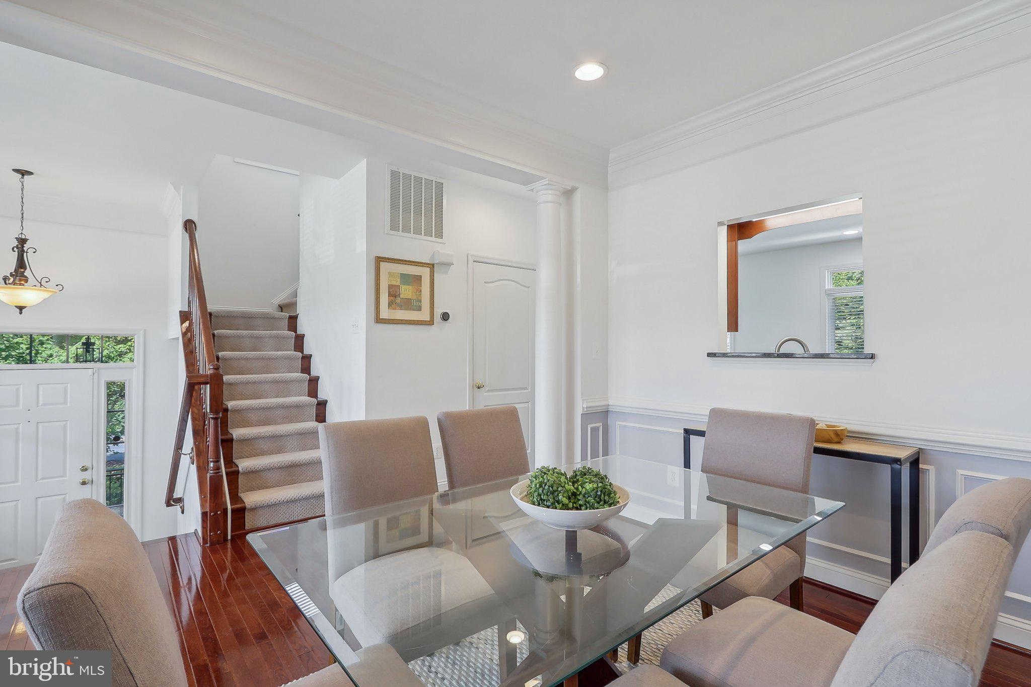 FONTAINE AT PRESIDENTS - Residential