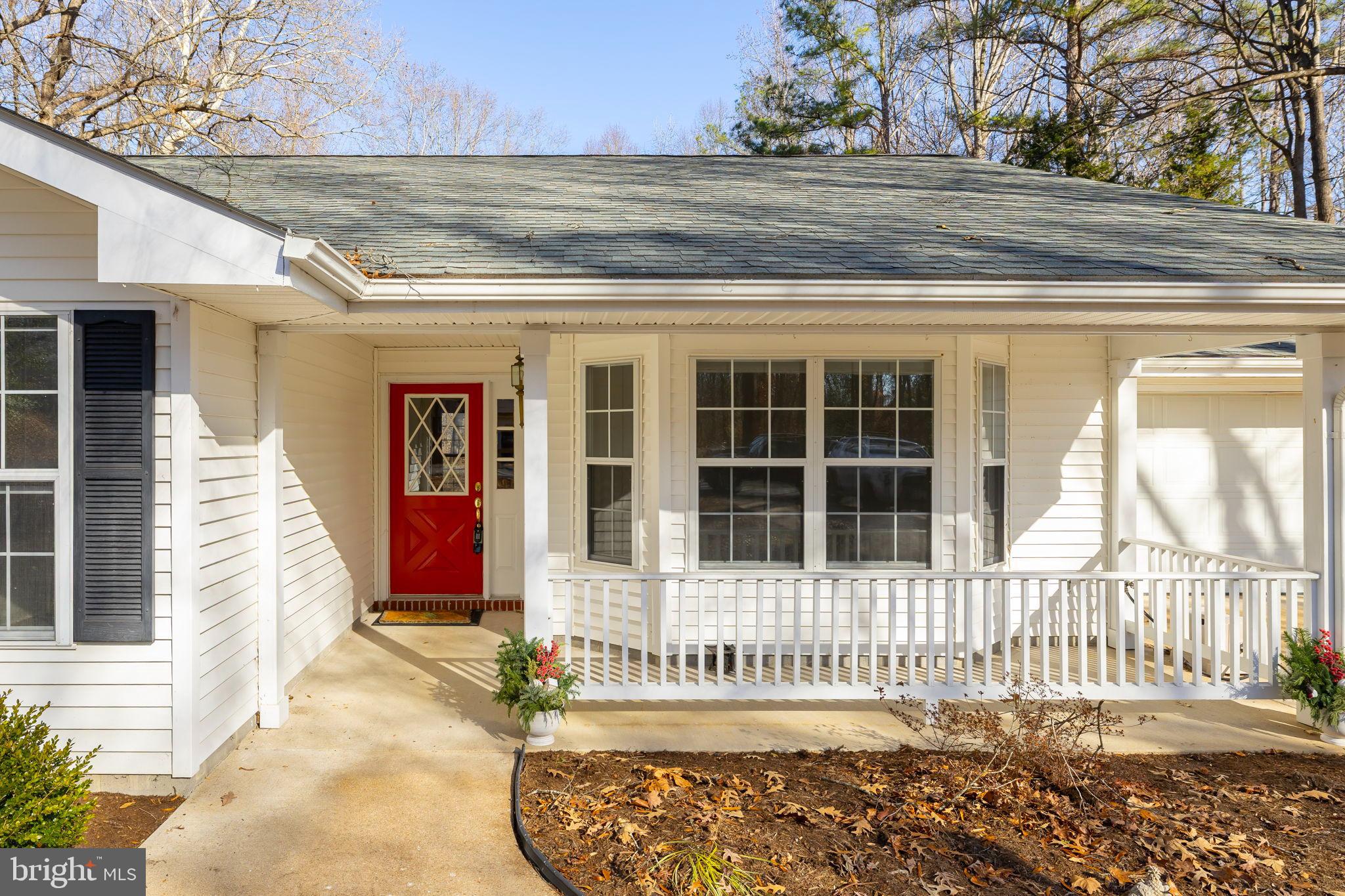 7439 WASHINGTON DRIVE