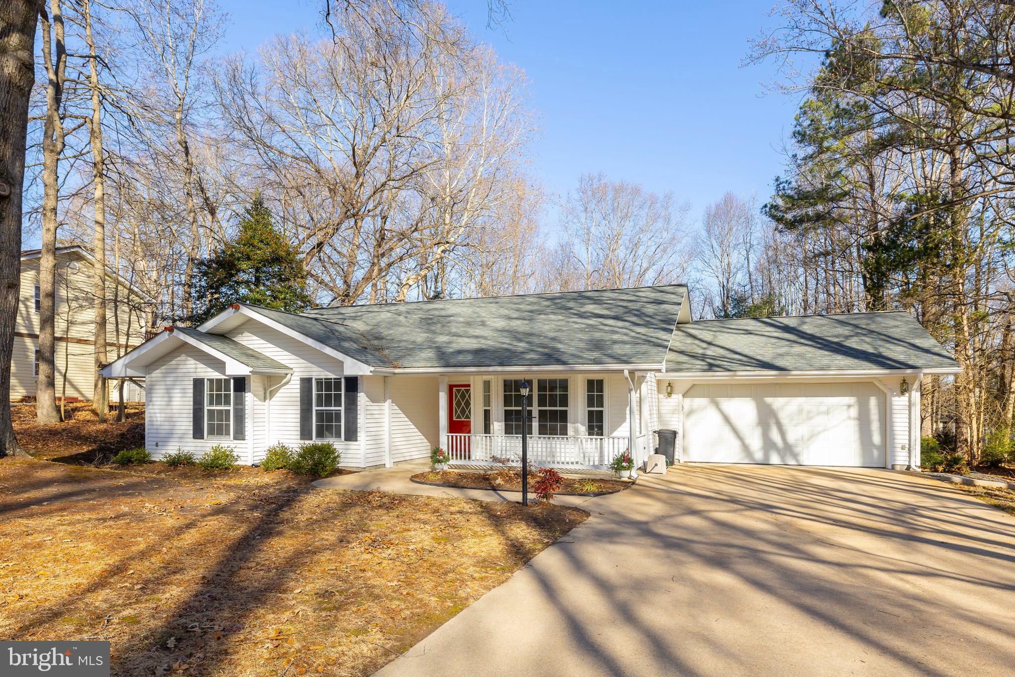 7439 WASHINGTON DRIVE