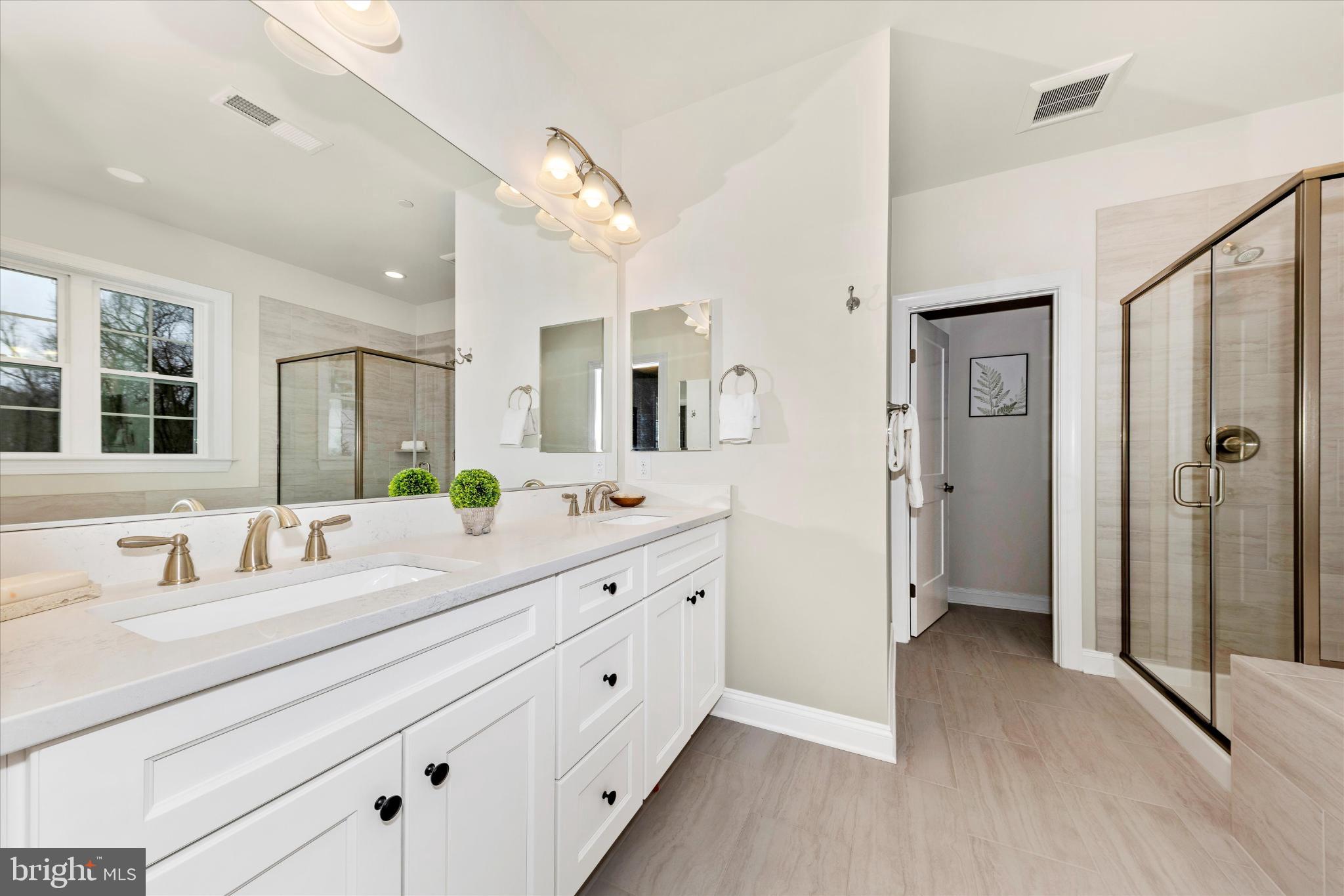 LEGACY FARMS - Residential