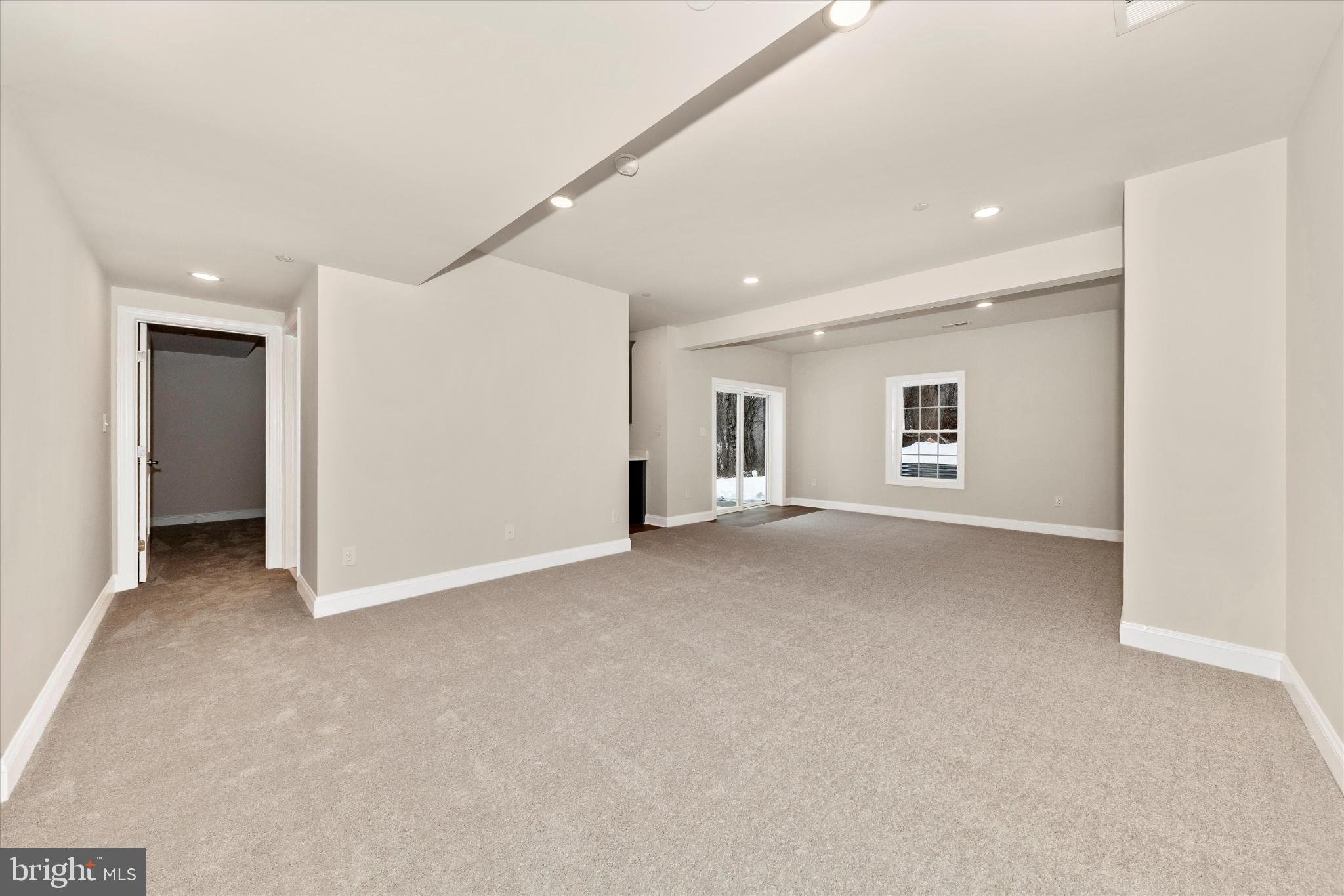 LEGACY FARMS - Residential