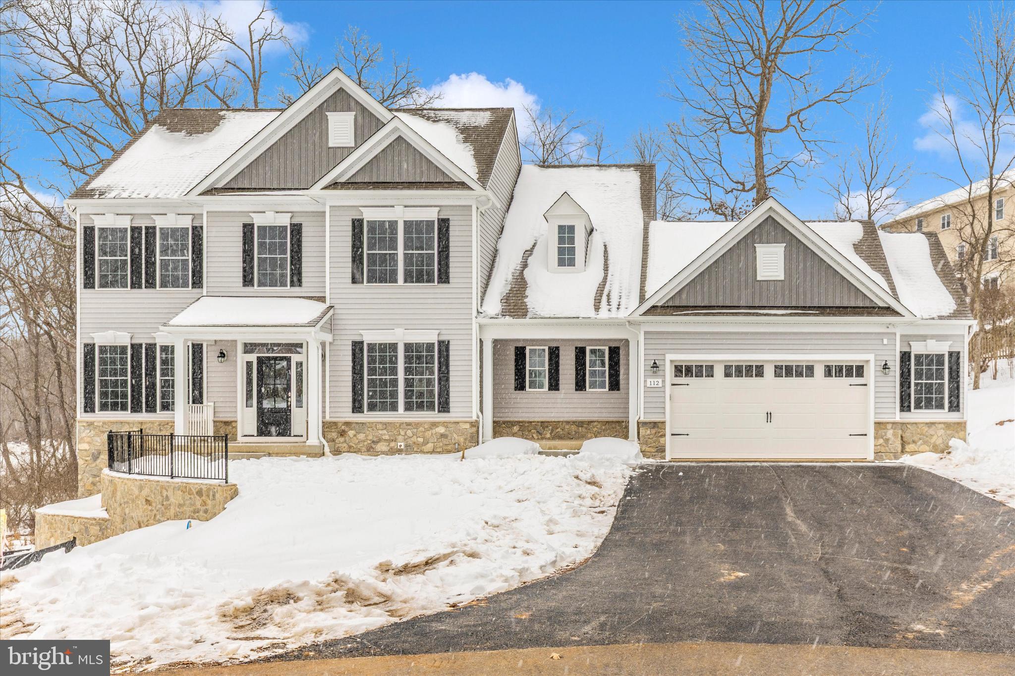 LEGACY FARMS - Residential