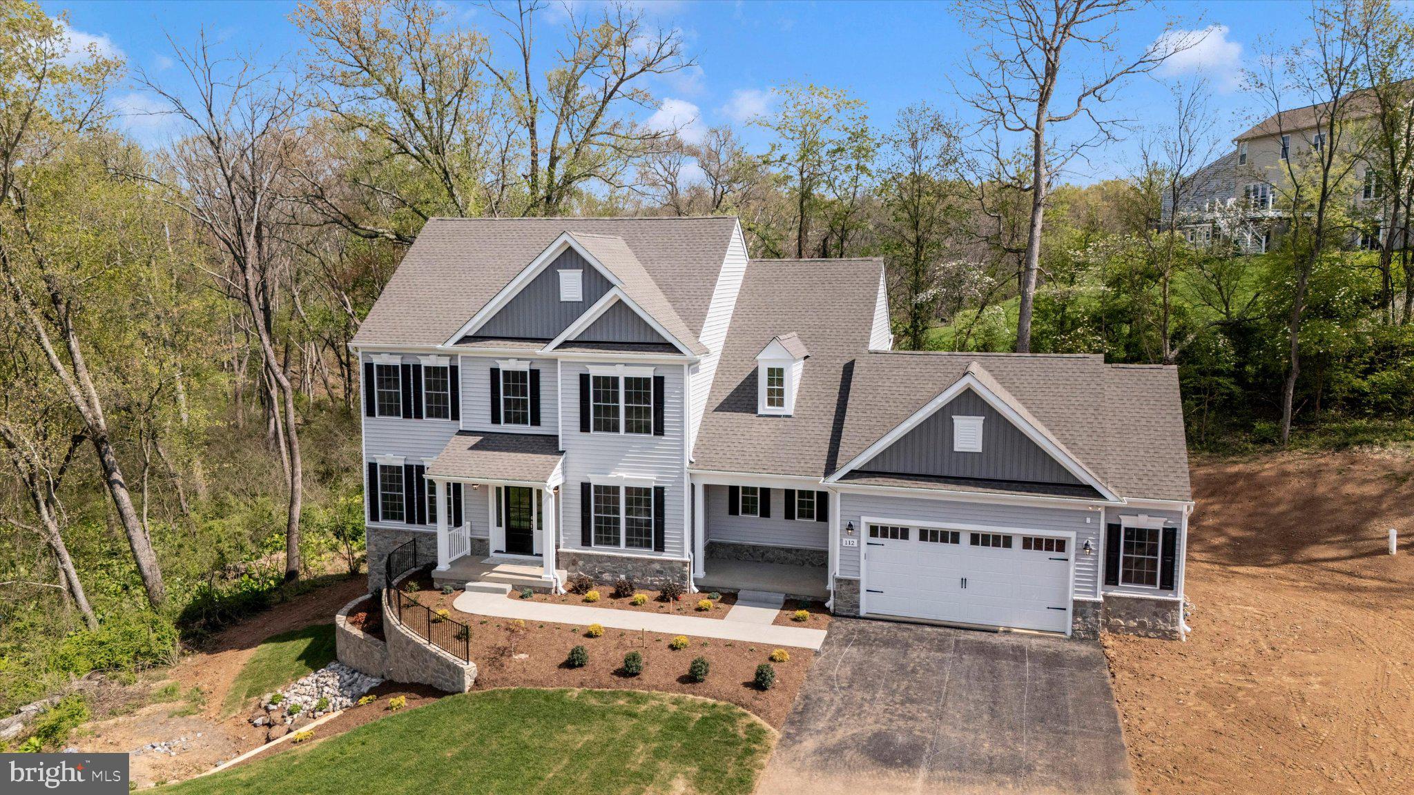 LEGACY FARMS - Residential