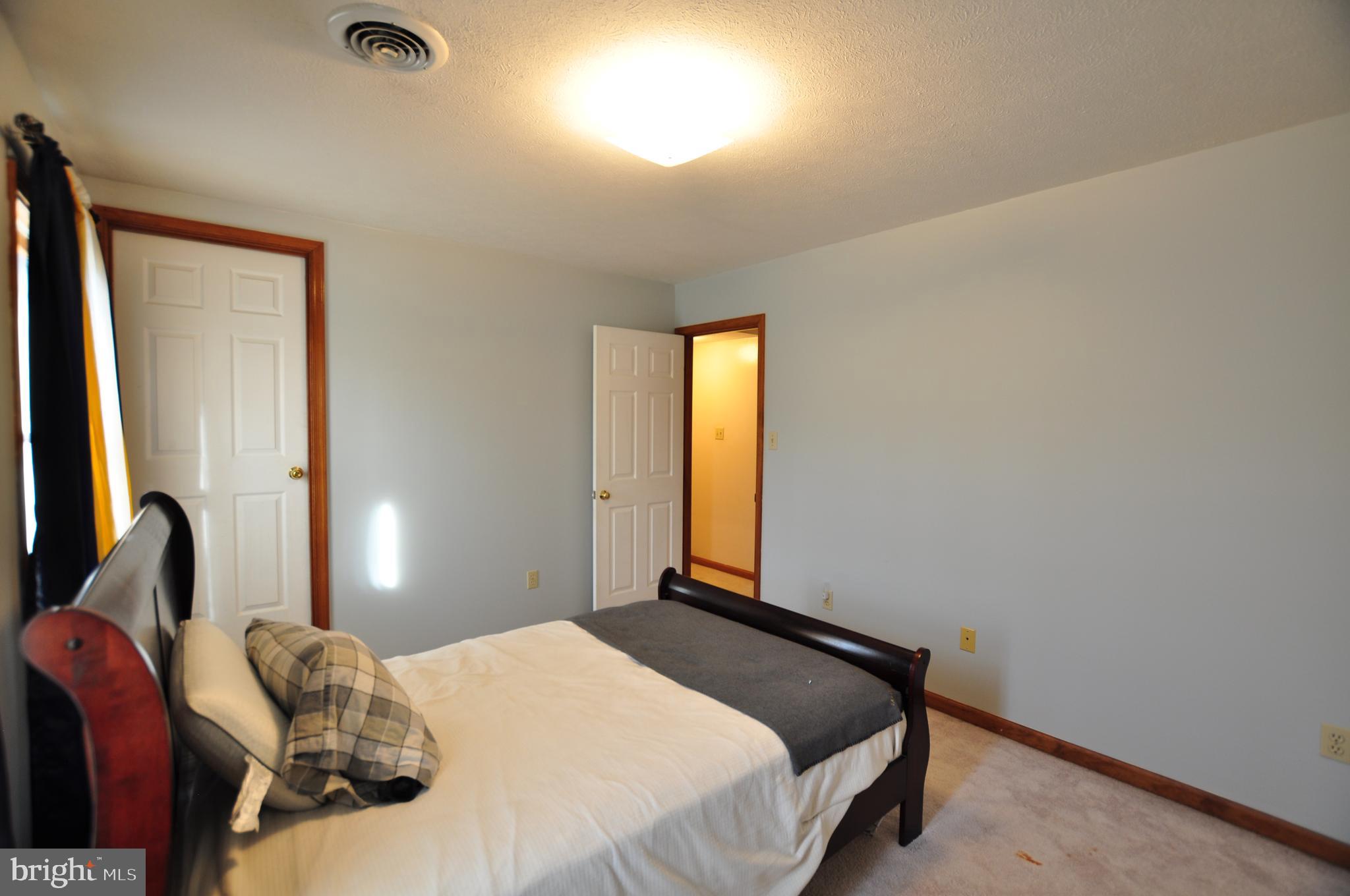 SPRING MILLS FARM - Residential