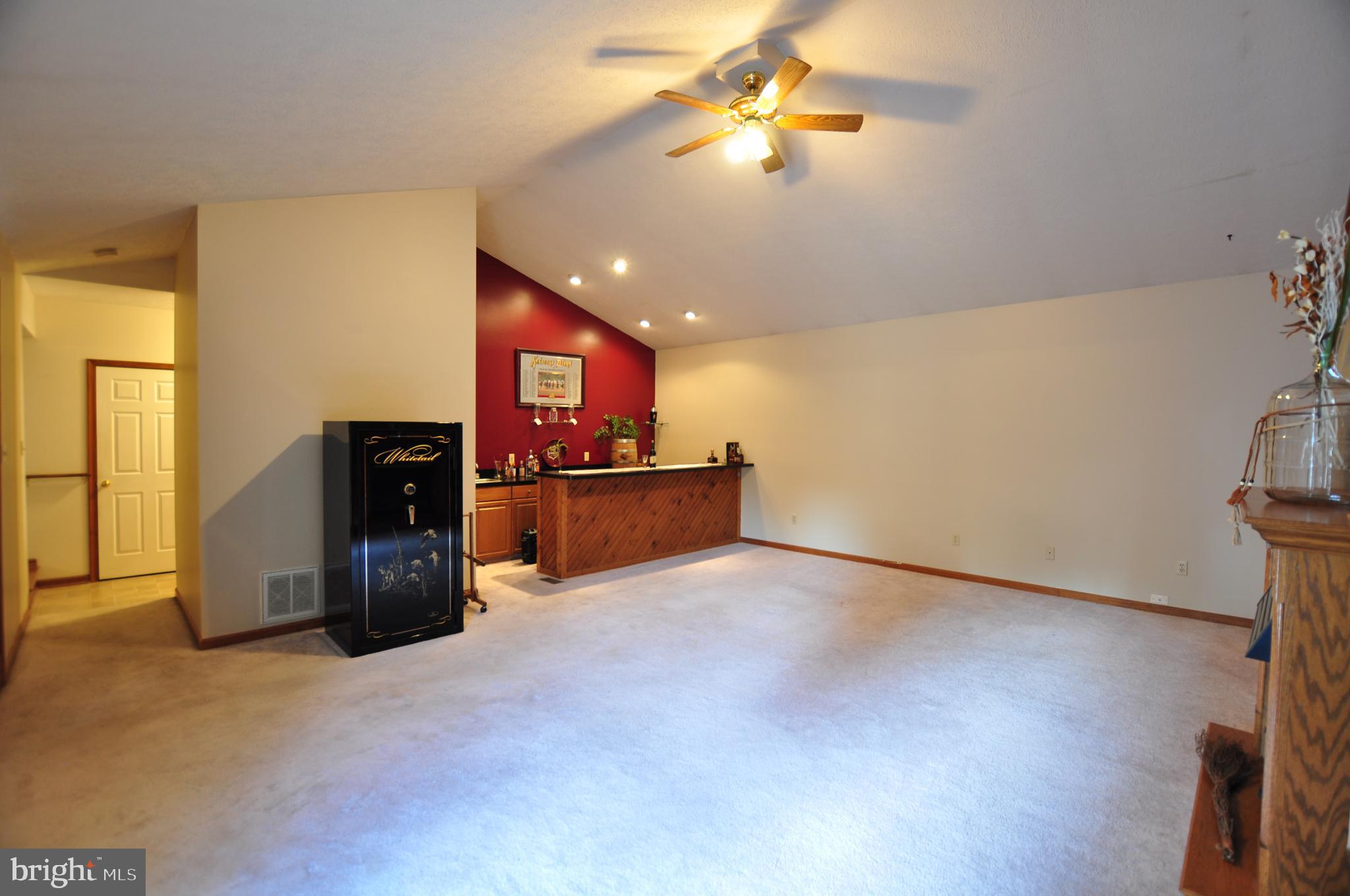 SPRING MILLS FARM - Residential