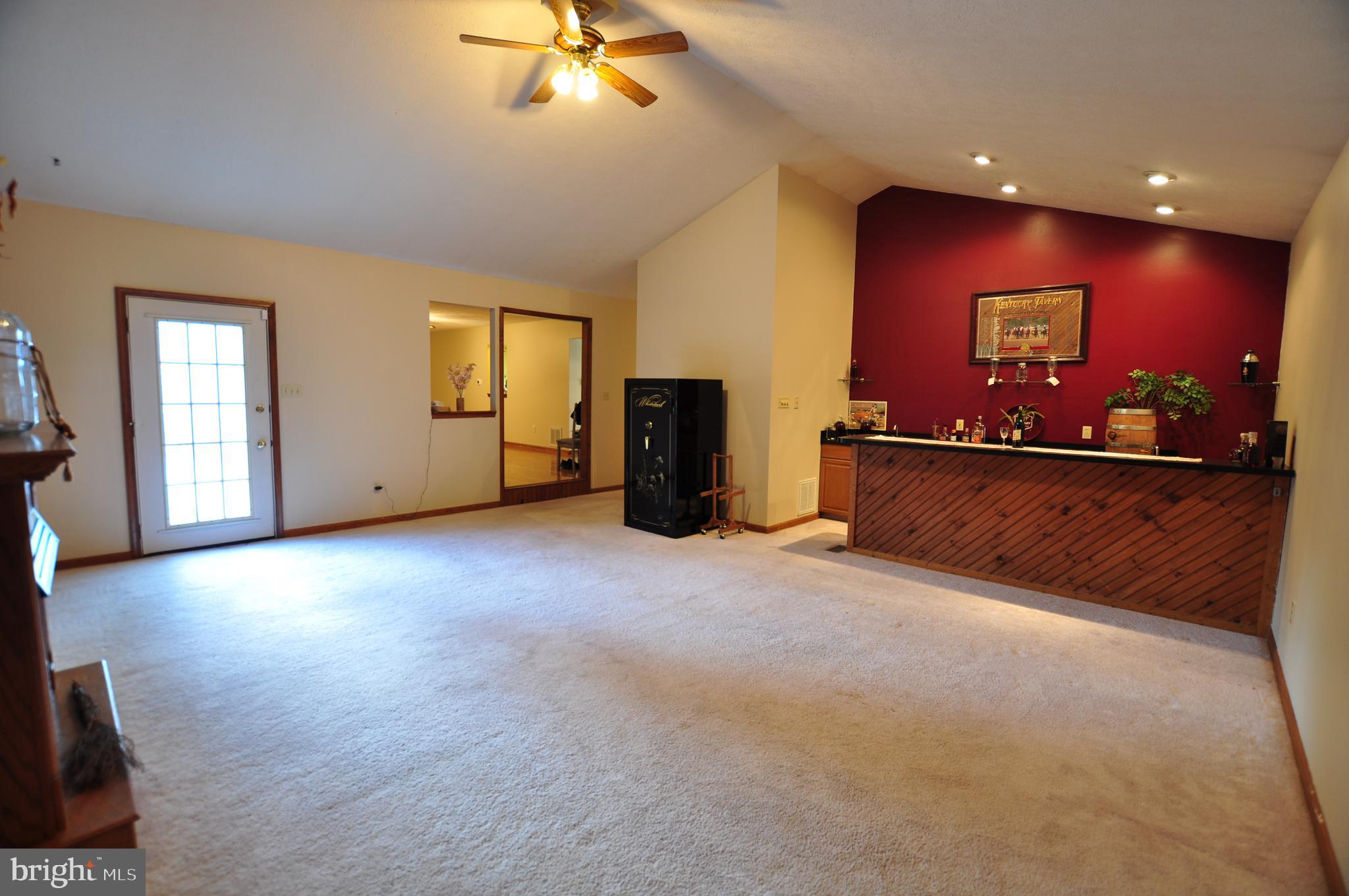 SPRING MILLS FARM - Residential