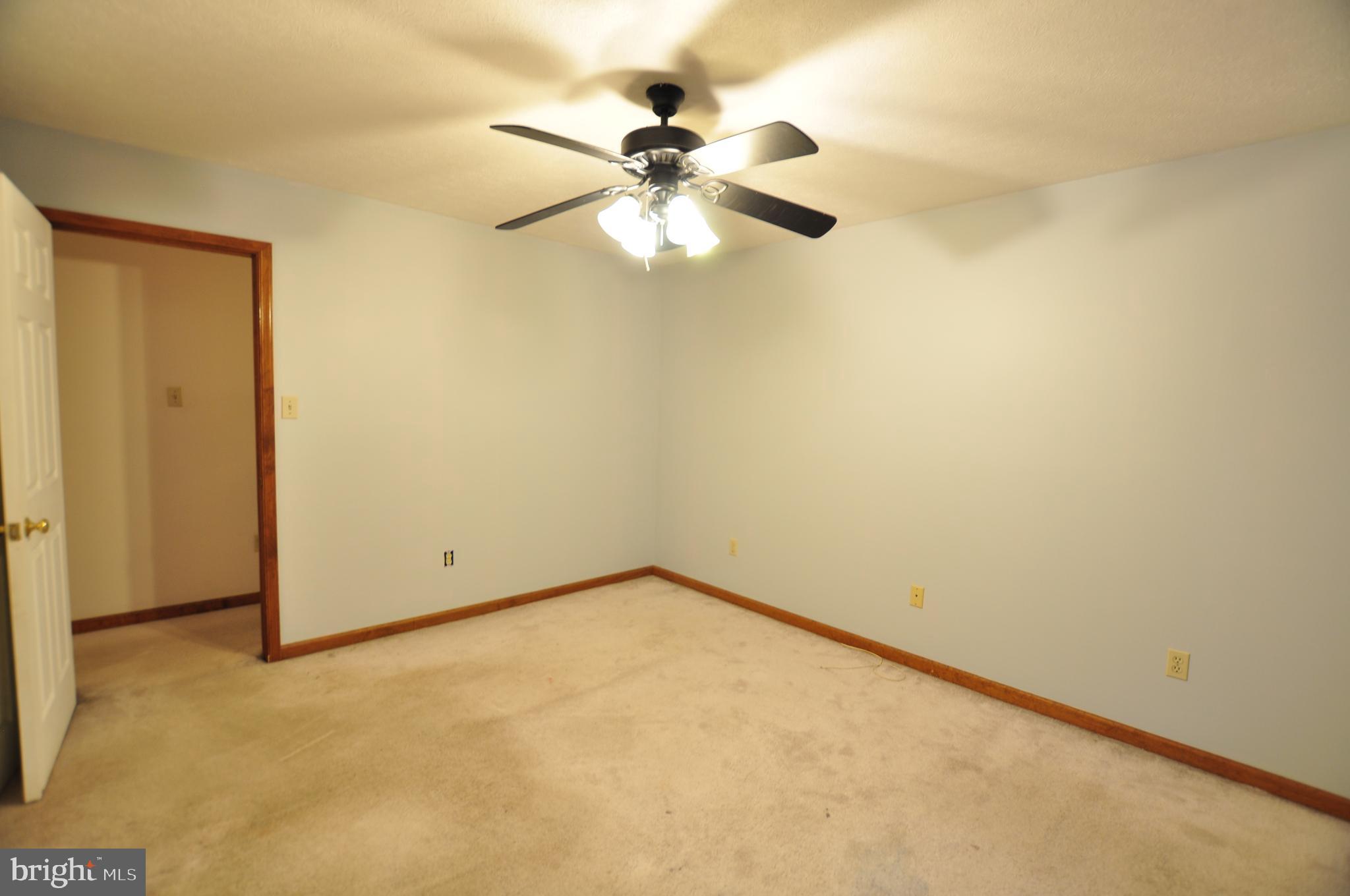 SPRING MILLS FARM - Residential