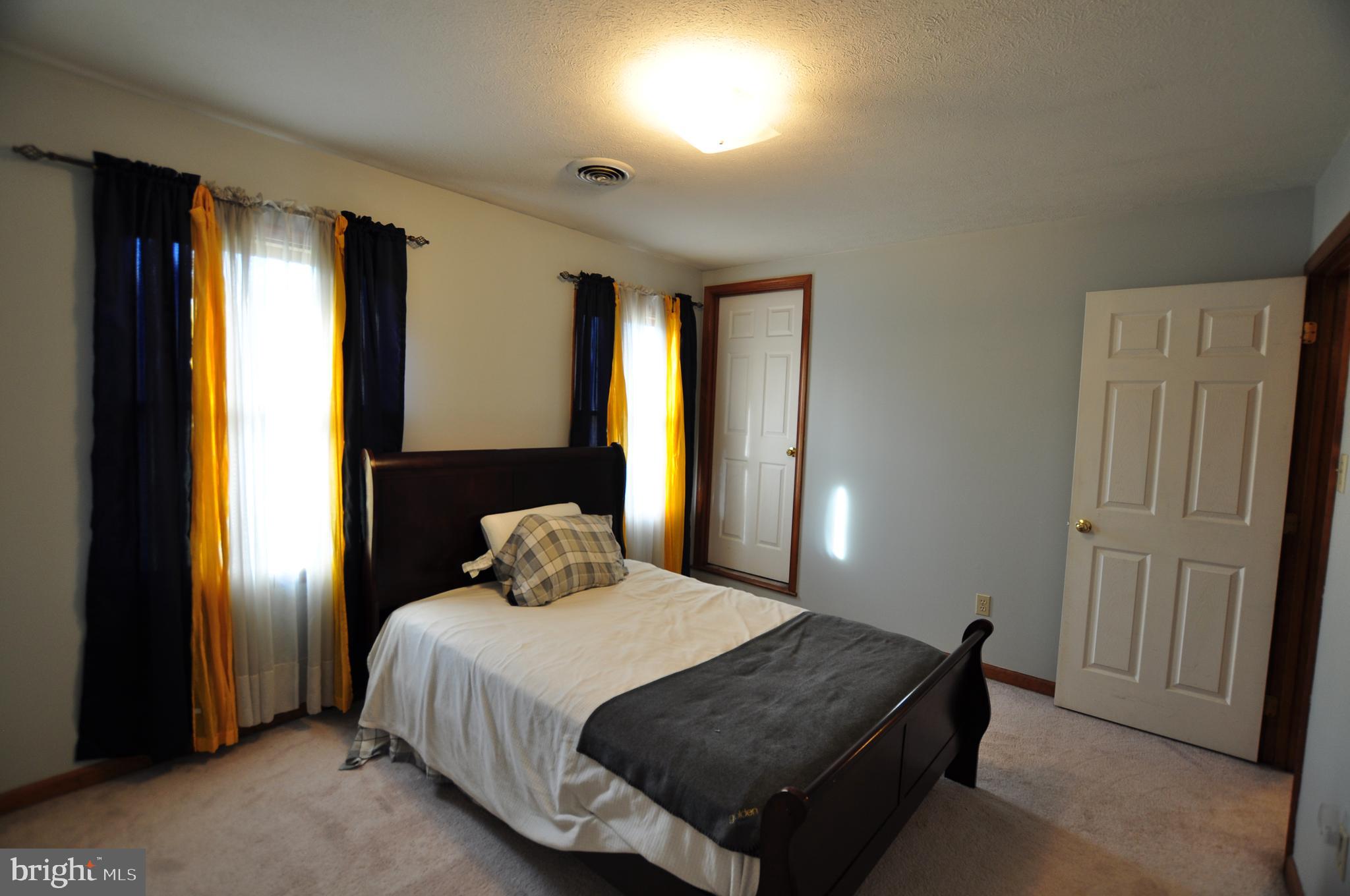 SPRING MILLS FARM - Residential