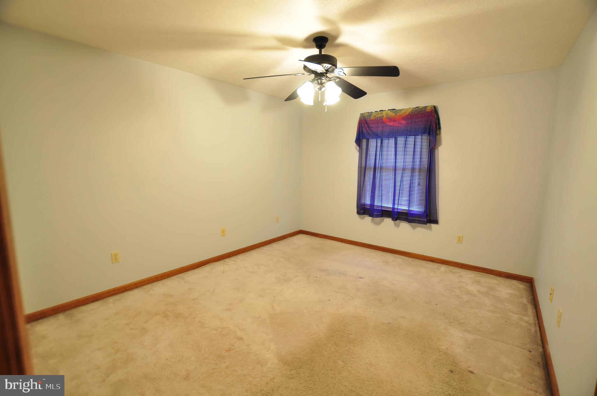 SPRING MILLS FARM - Residential