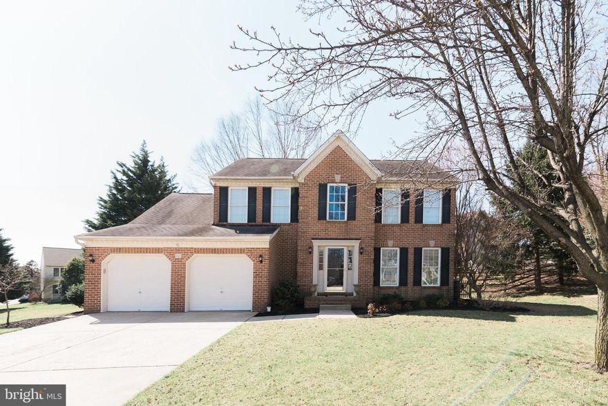 Beautiful 4 bed, 3.5 bath open foyer home features hardwood floors, renovated kitchen and fully fenced, level backyard with patio.