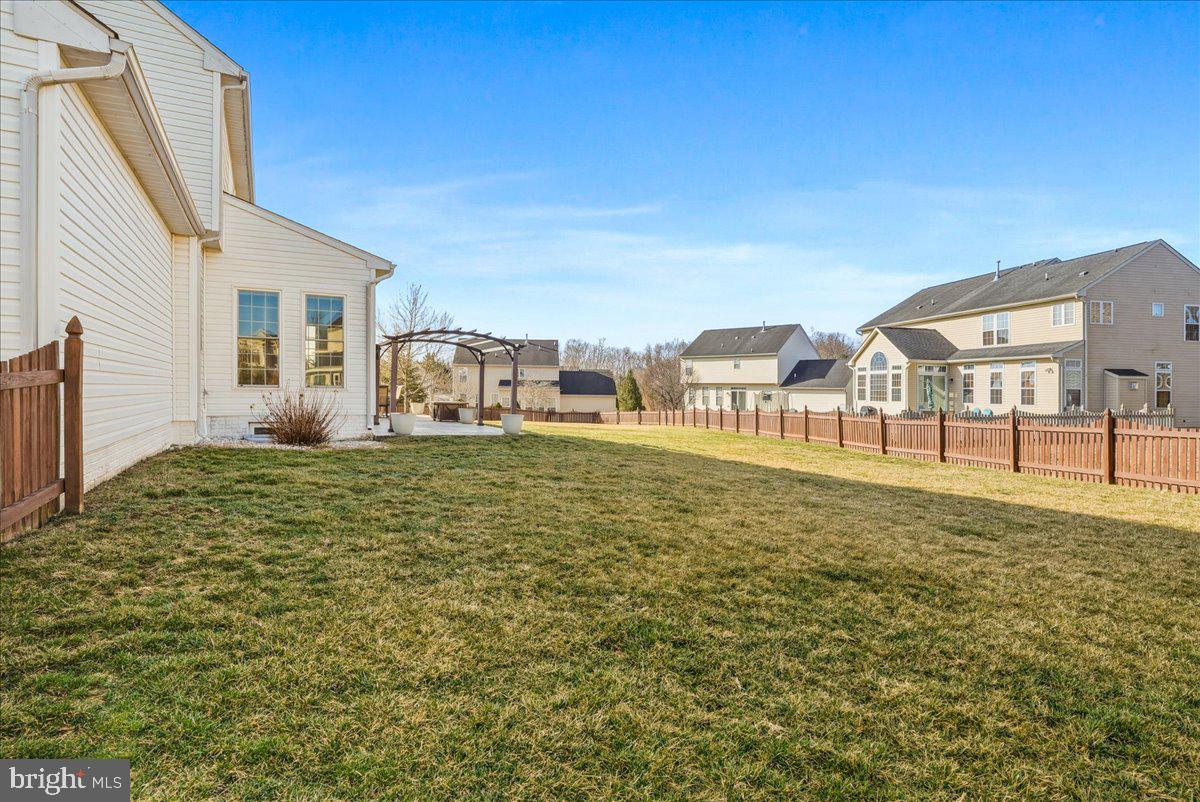 BROOKFIELD - Residential