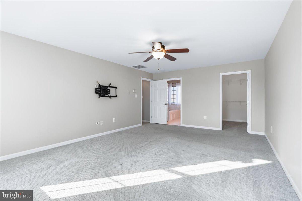 BROOKFIELD - Residential