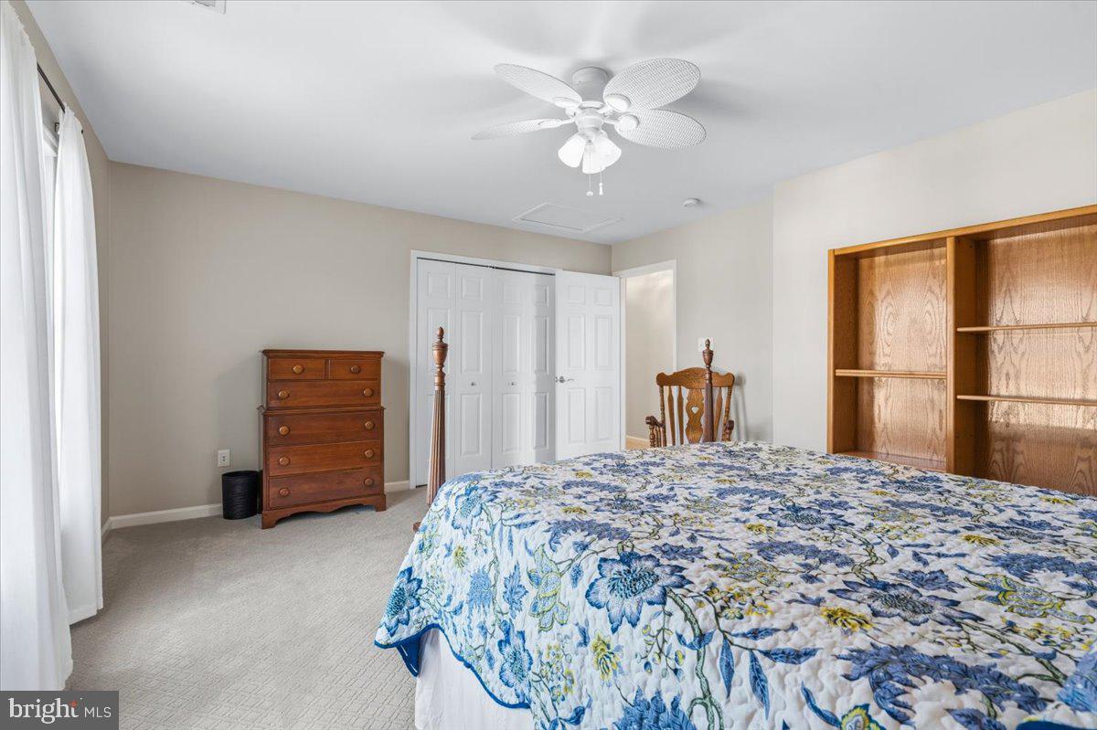 BROOKFIELD - Residential