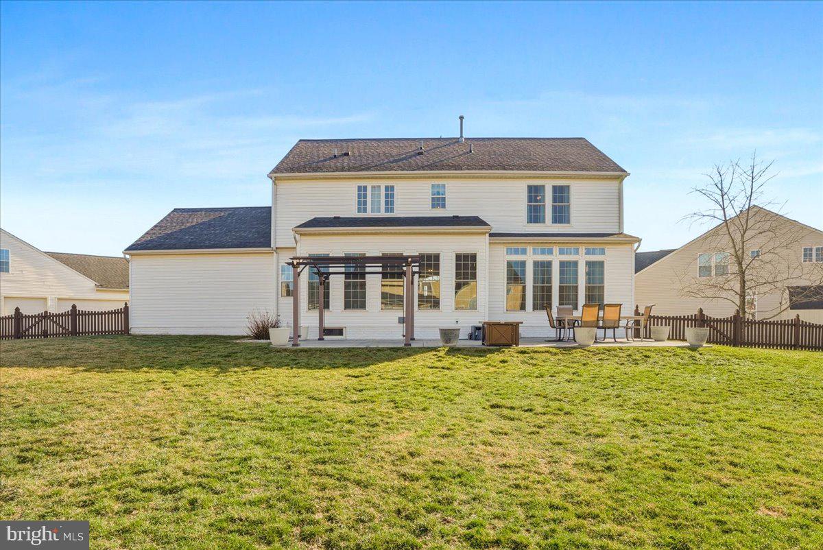 BROOKFIELD - Residential