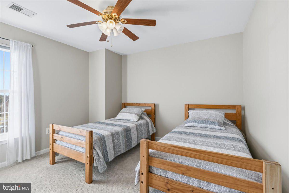 BROOKFIELD - Residential