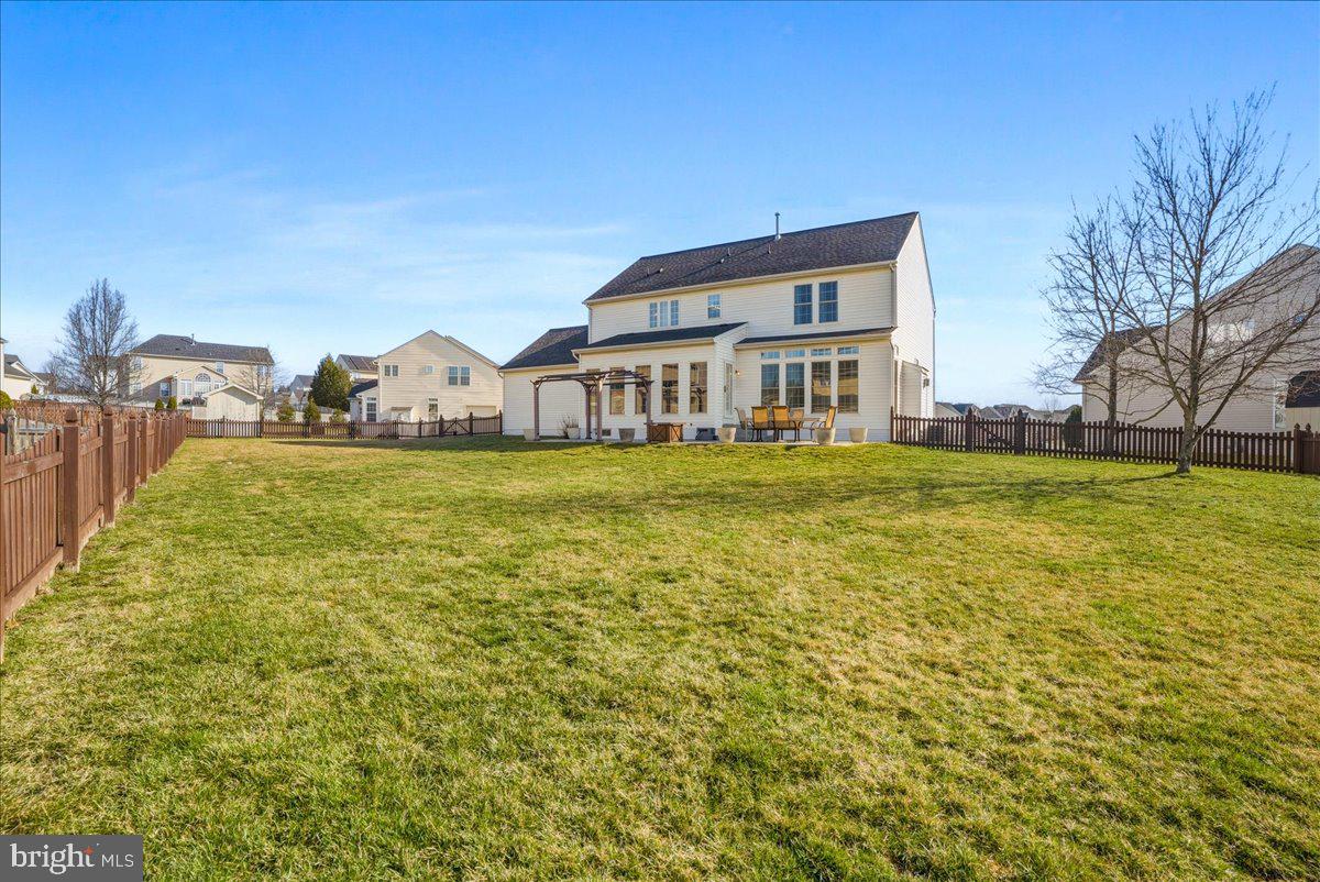 BROOKFIELD - Residential