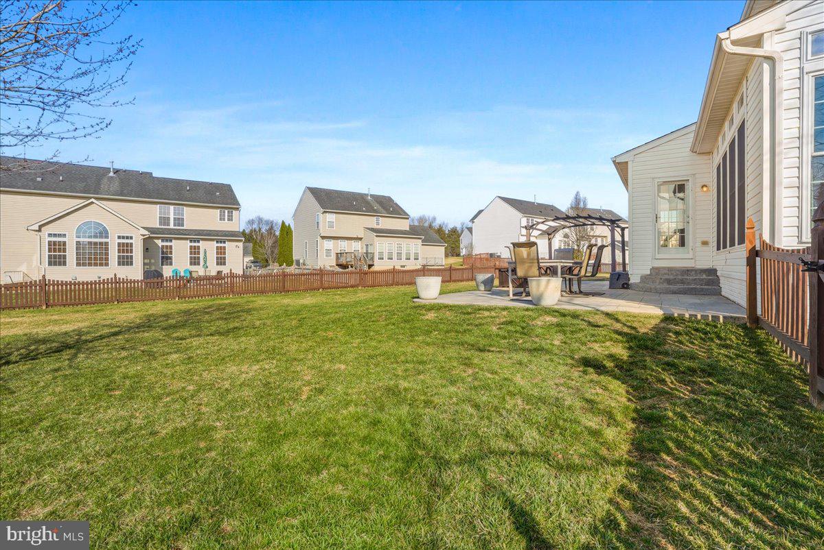 BROOKFIELD - Residential