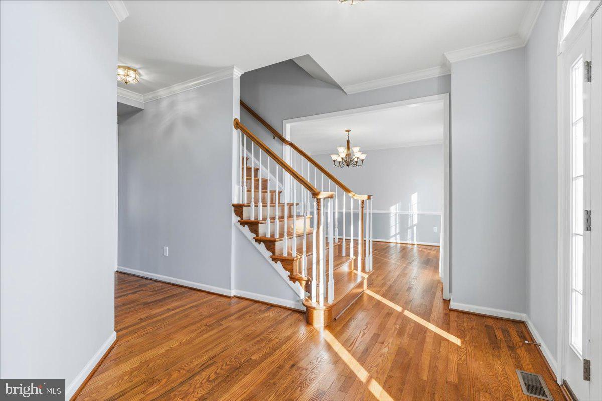 BROOKFIELD - Residential