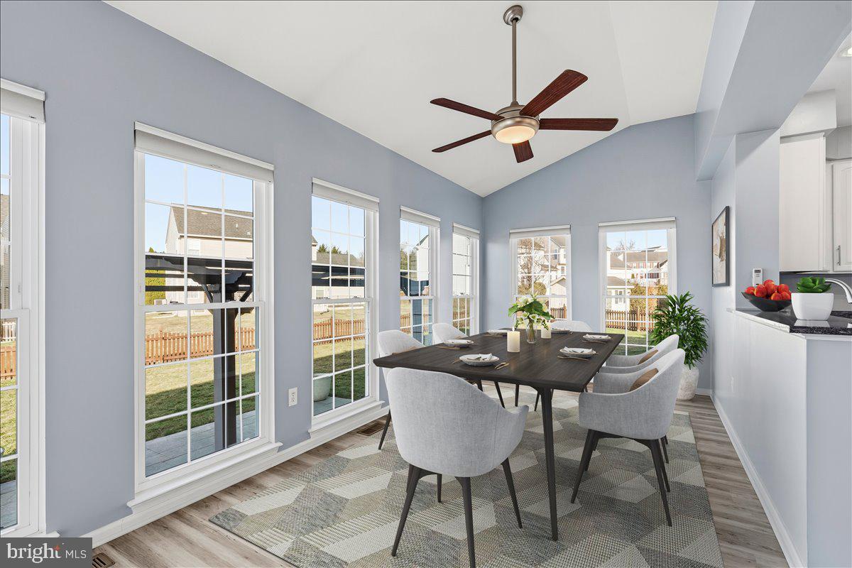 BROOKFIELD - Residential