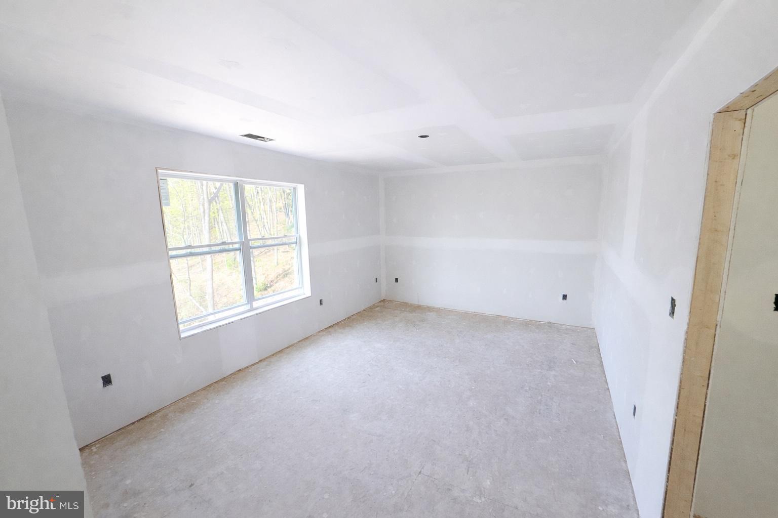 WINDFALL ACRES - Residential