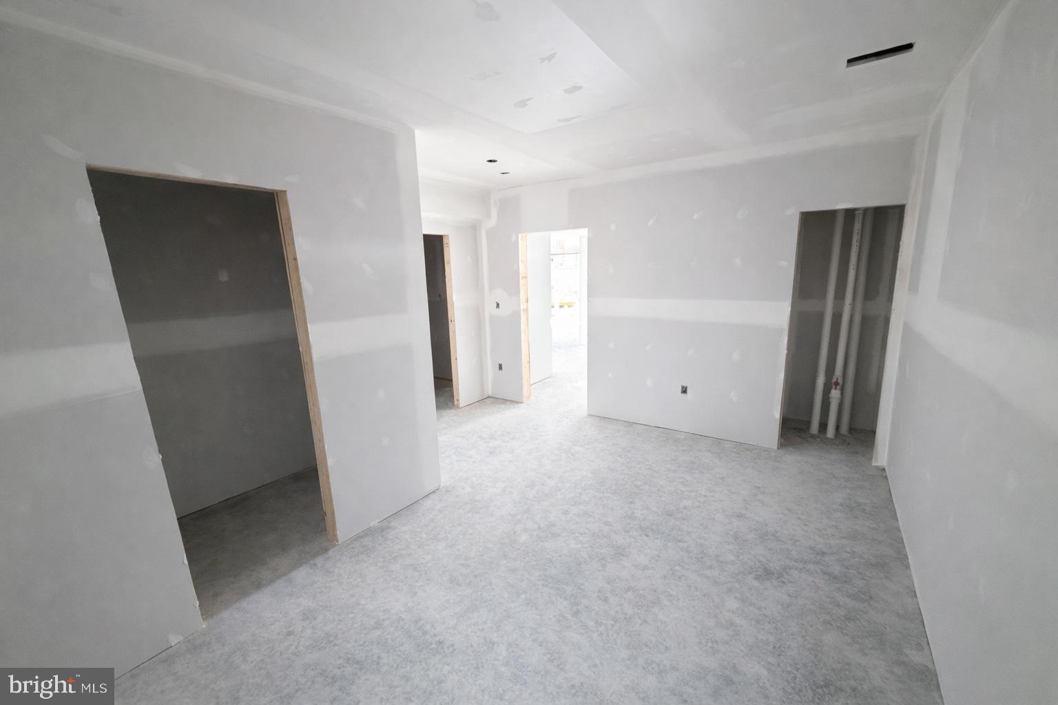 WINDFALL ACRES - Residential