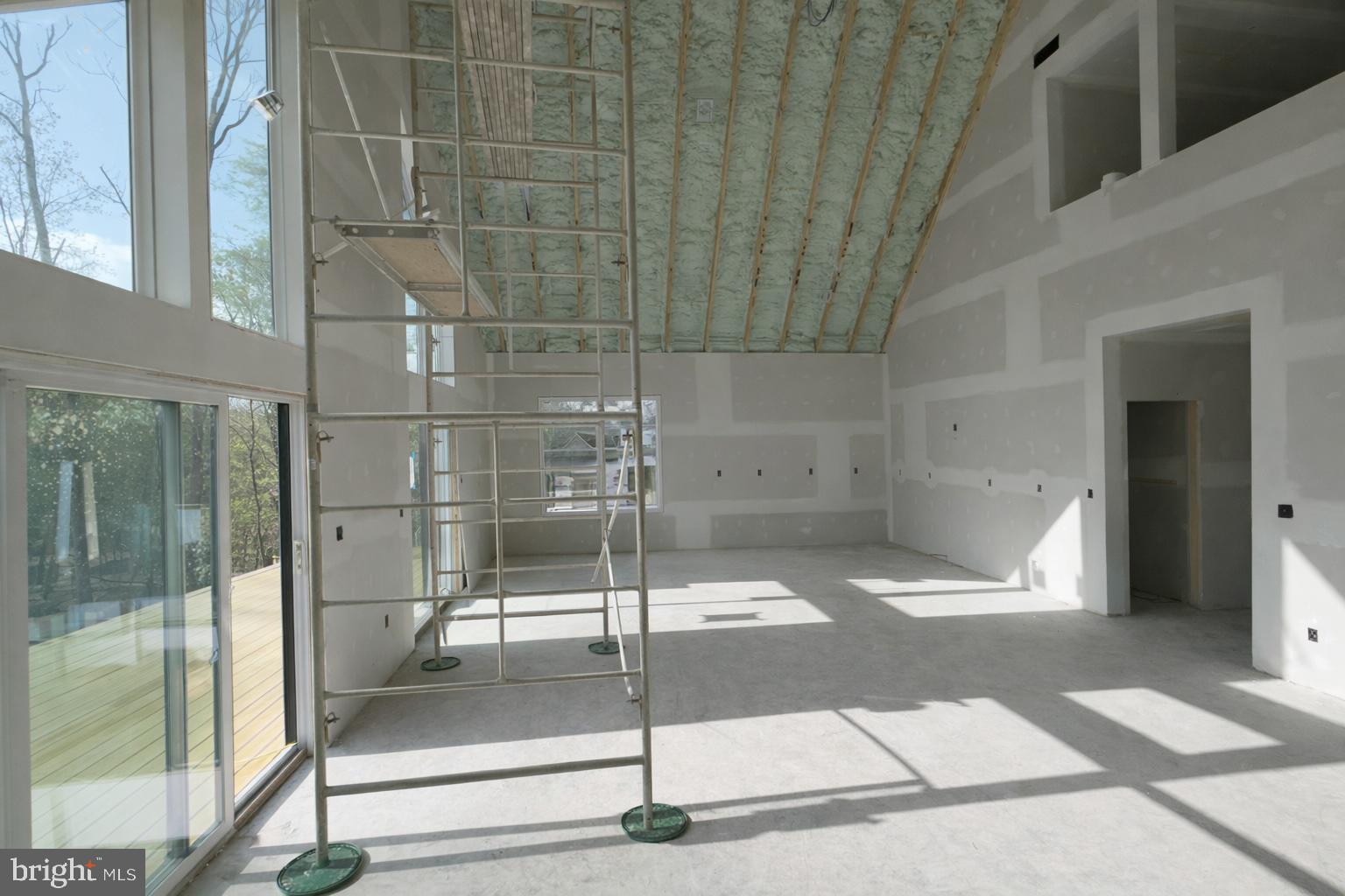 WINDFALL ACRES - Residential